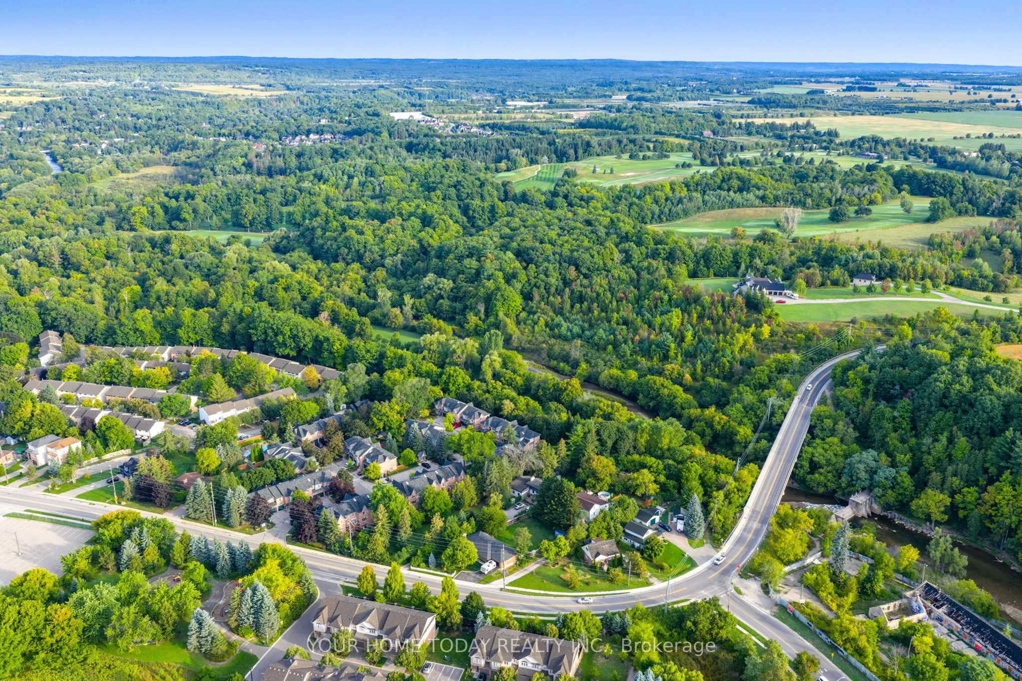 76 River Drive, #8
