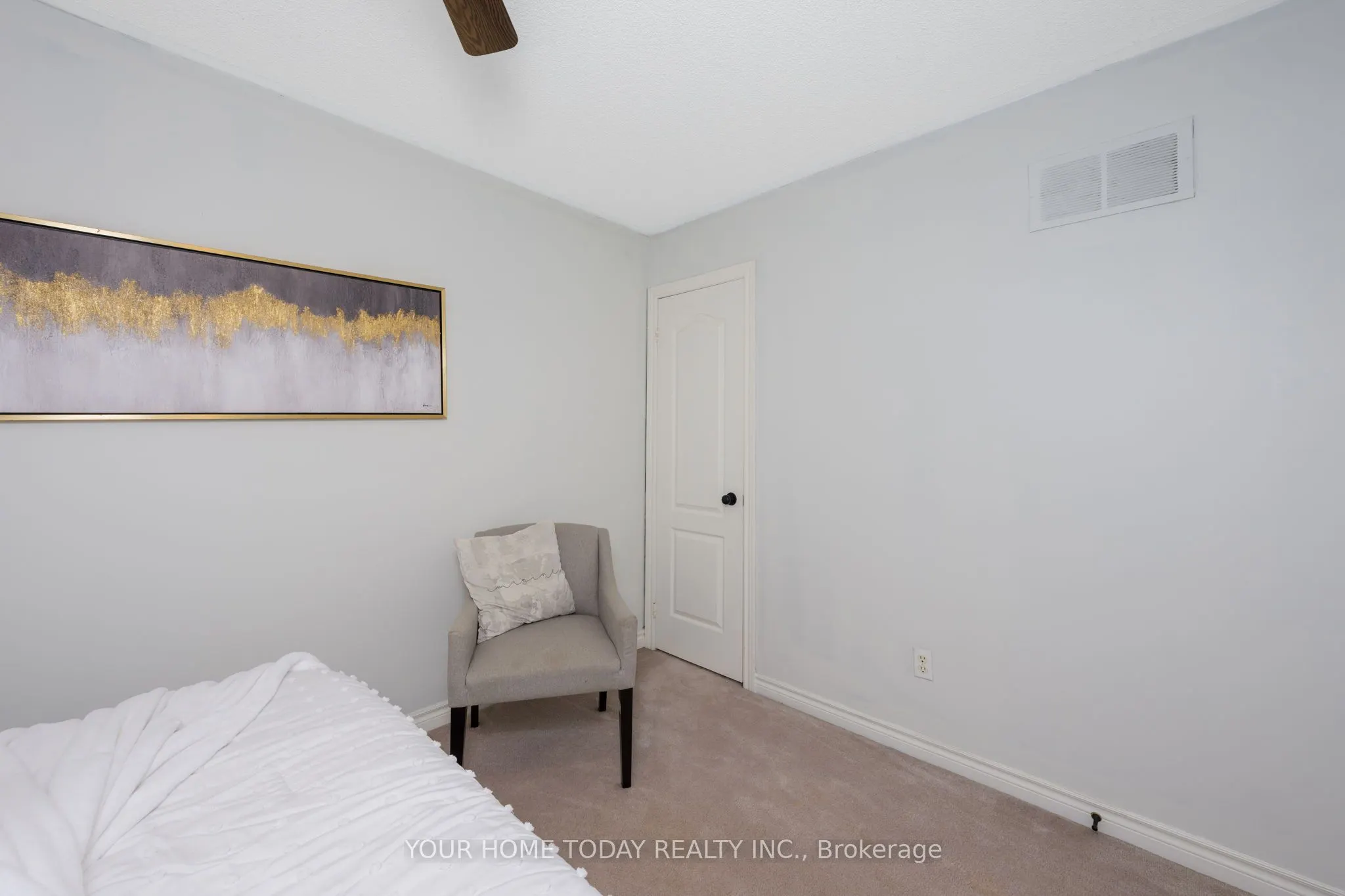 76 River Drive, #8