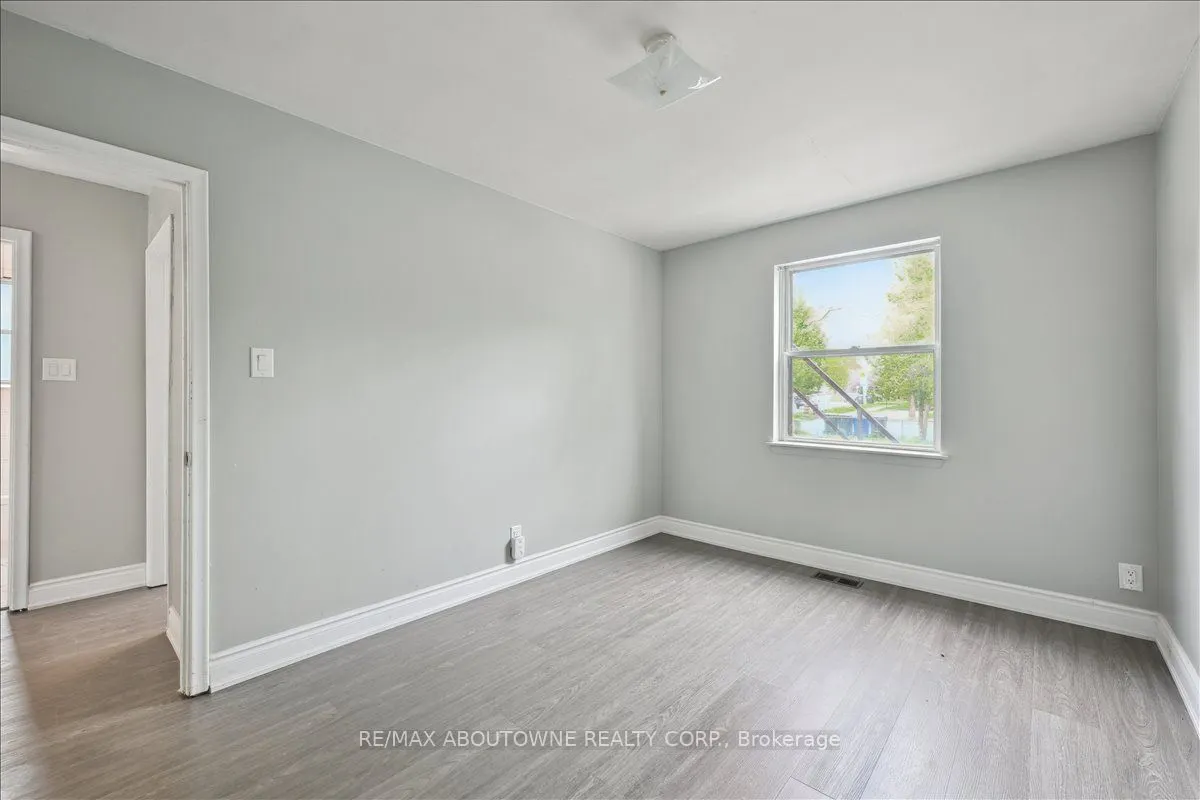203 Nelson Street, #1