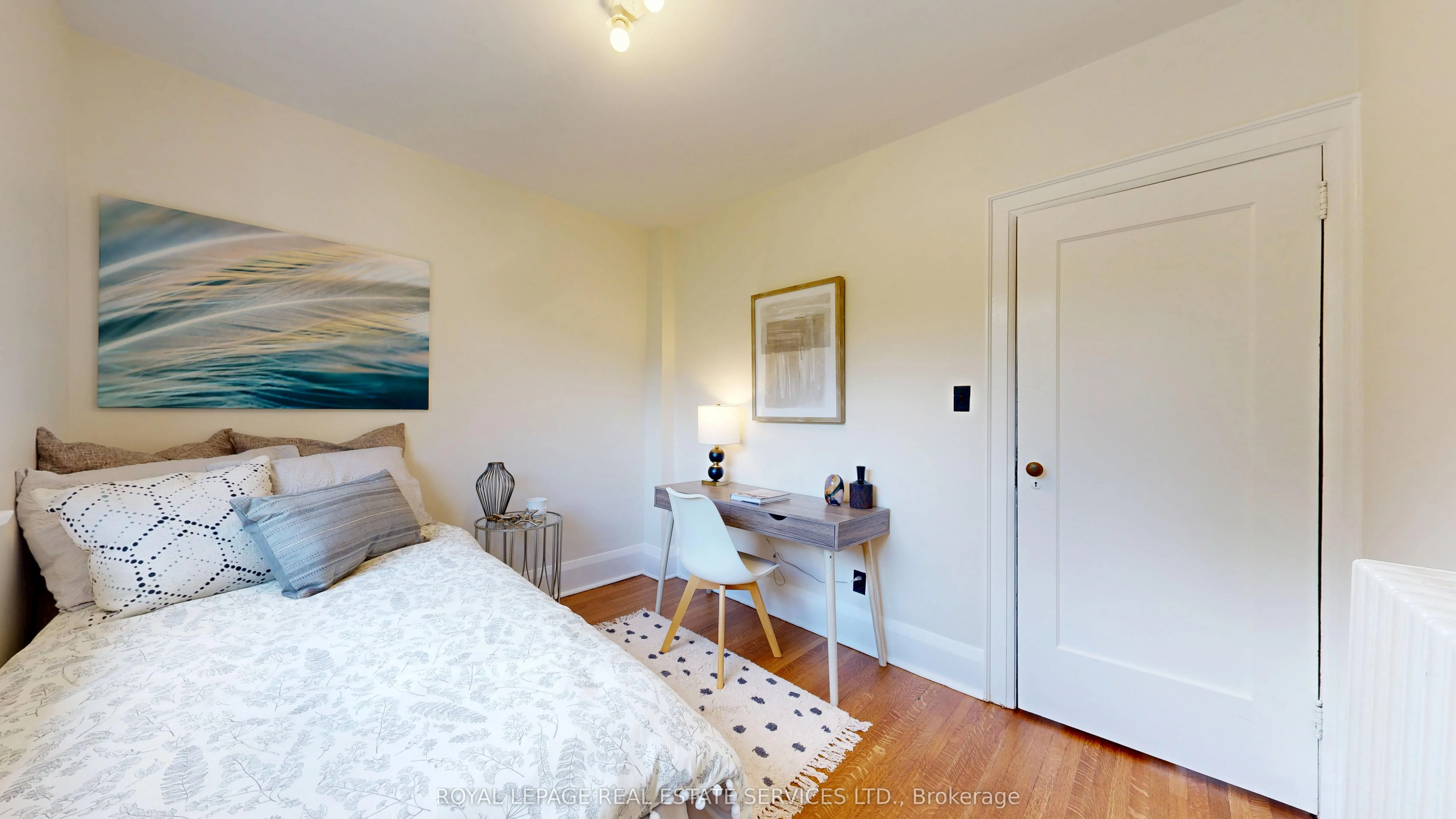 22 Elora Road