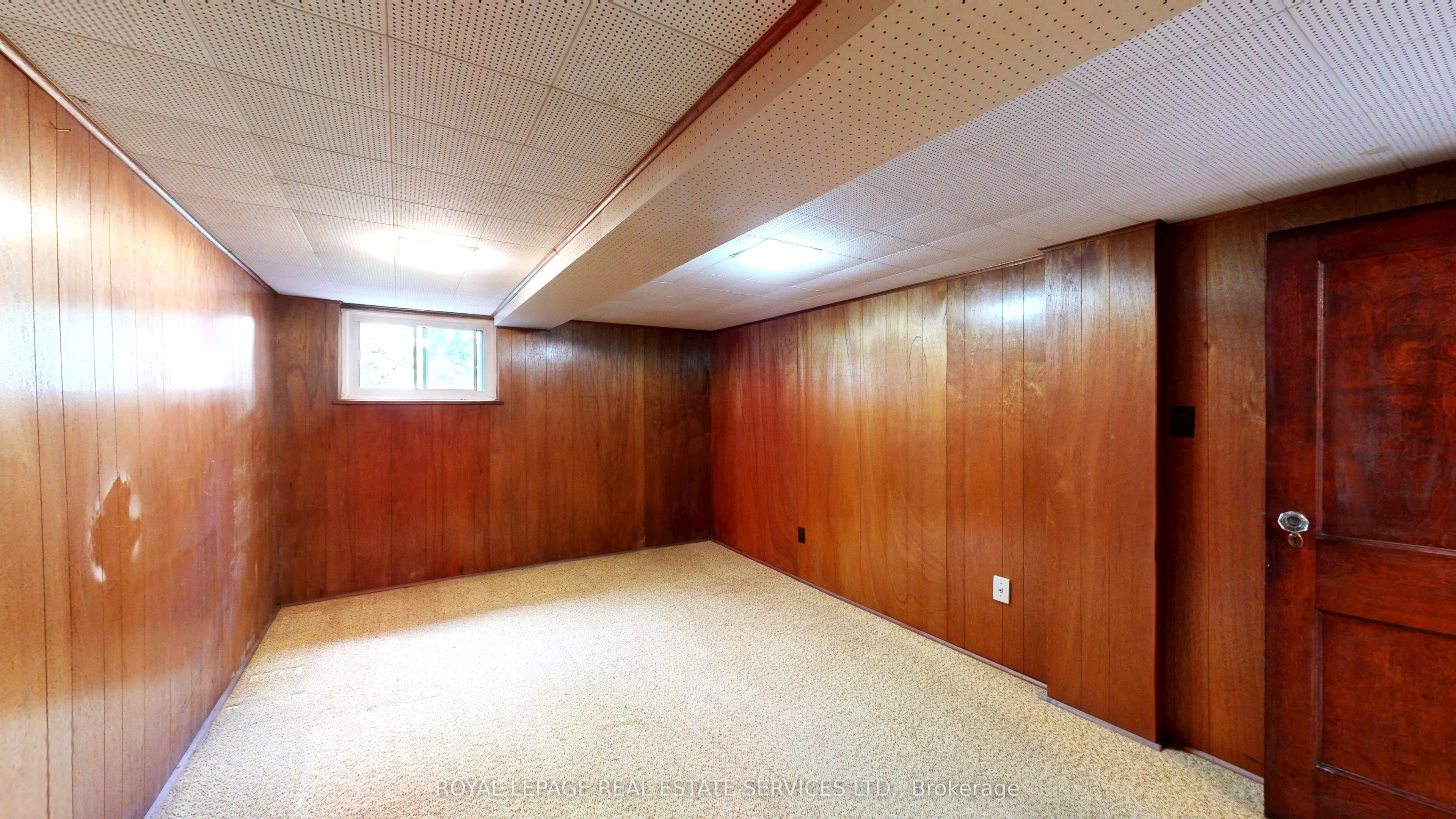 22 Elora Road