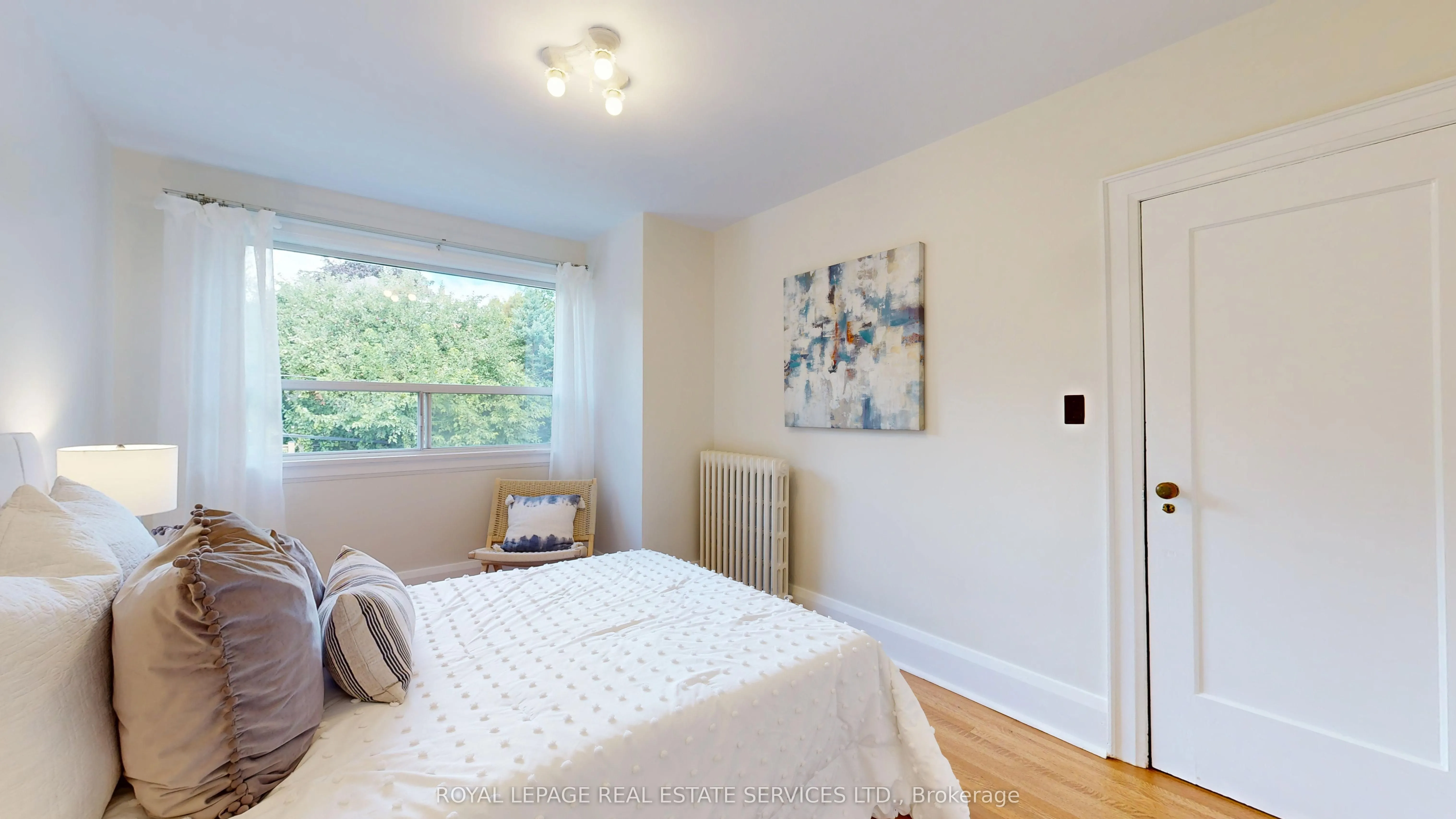 22 Elora Road