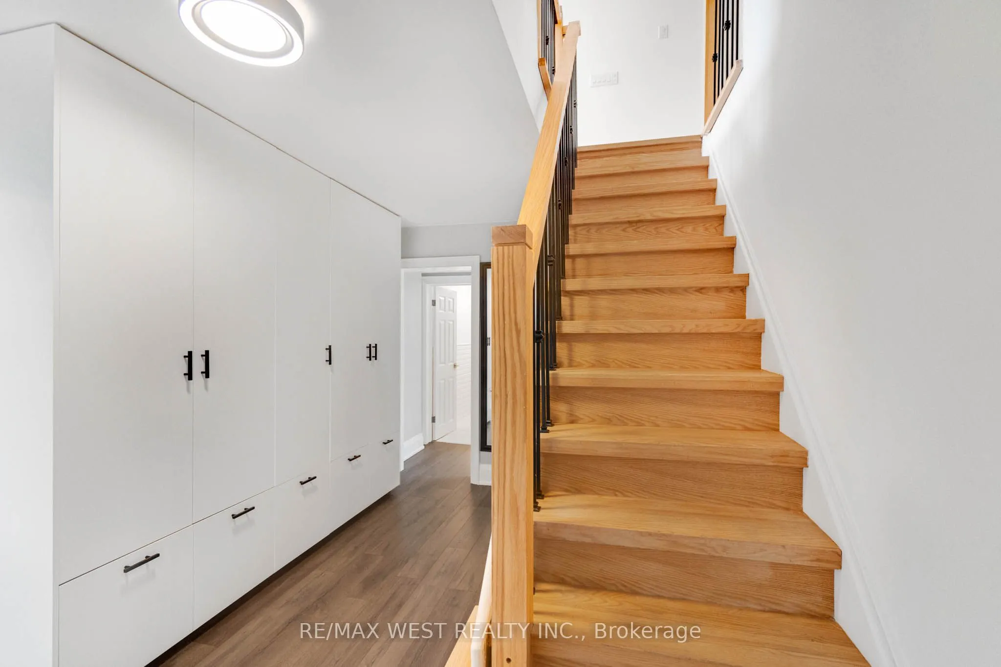 130 Saturn Road