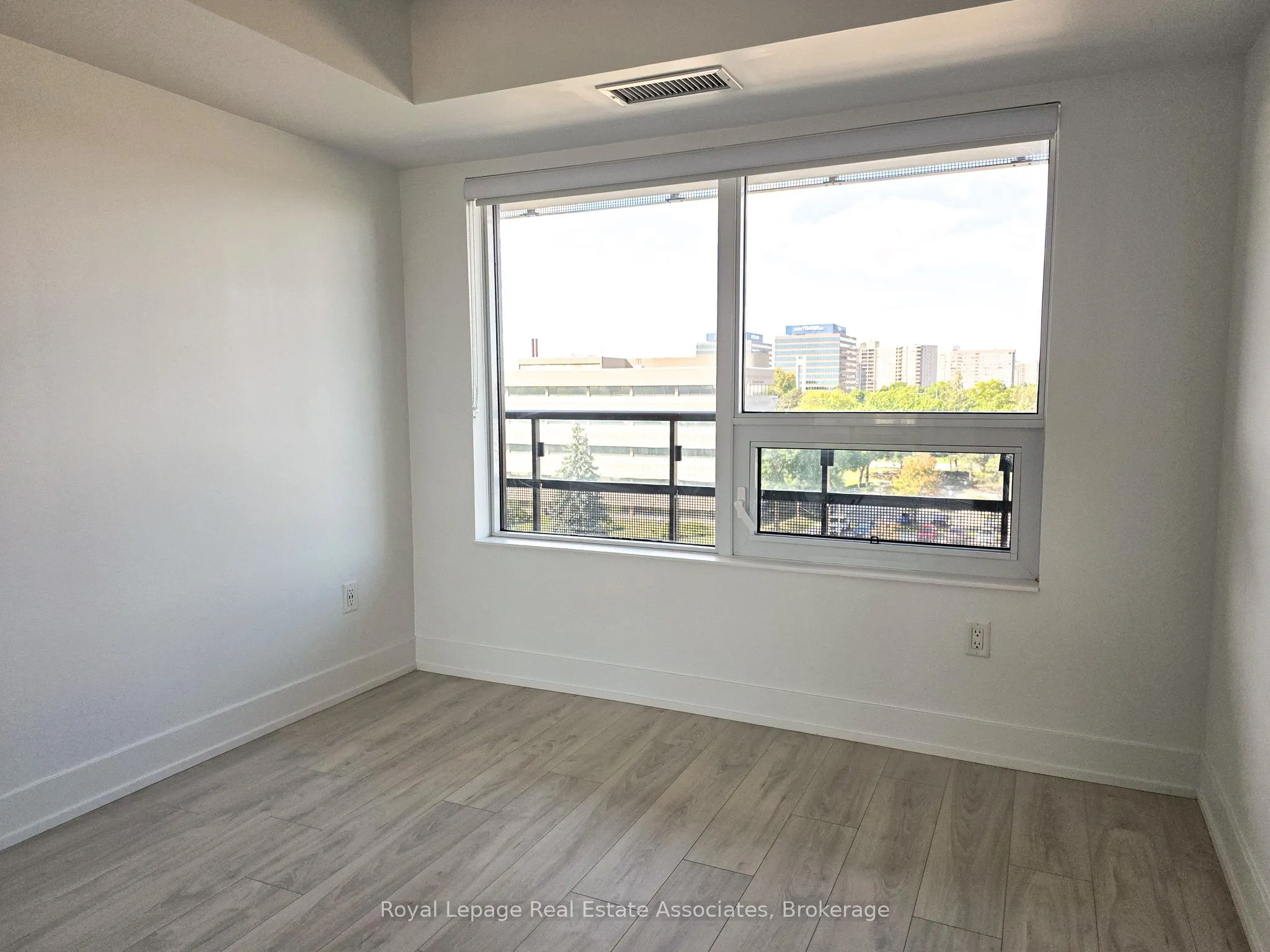 10 Eva Road, #405