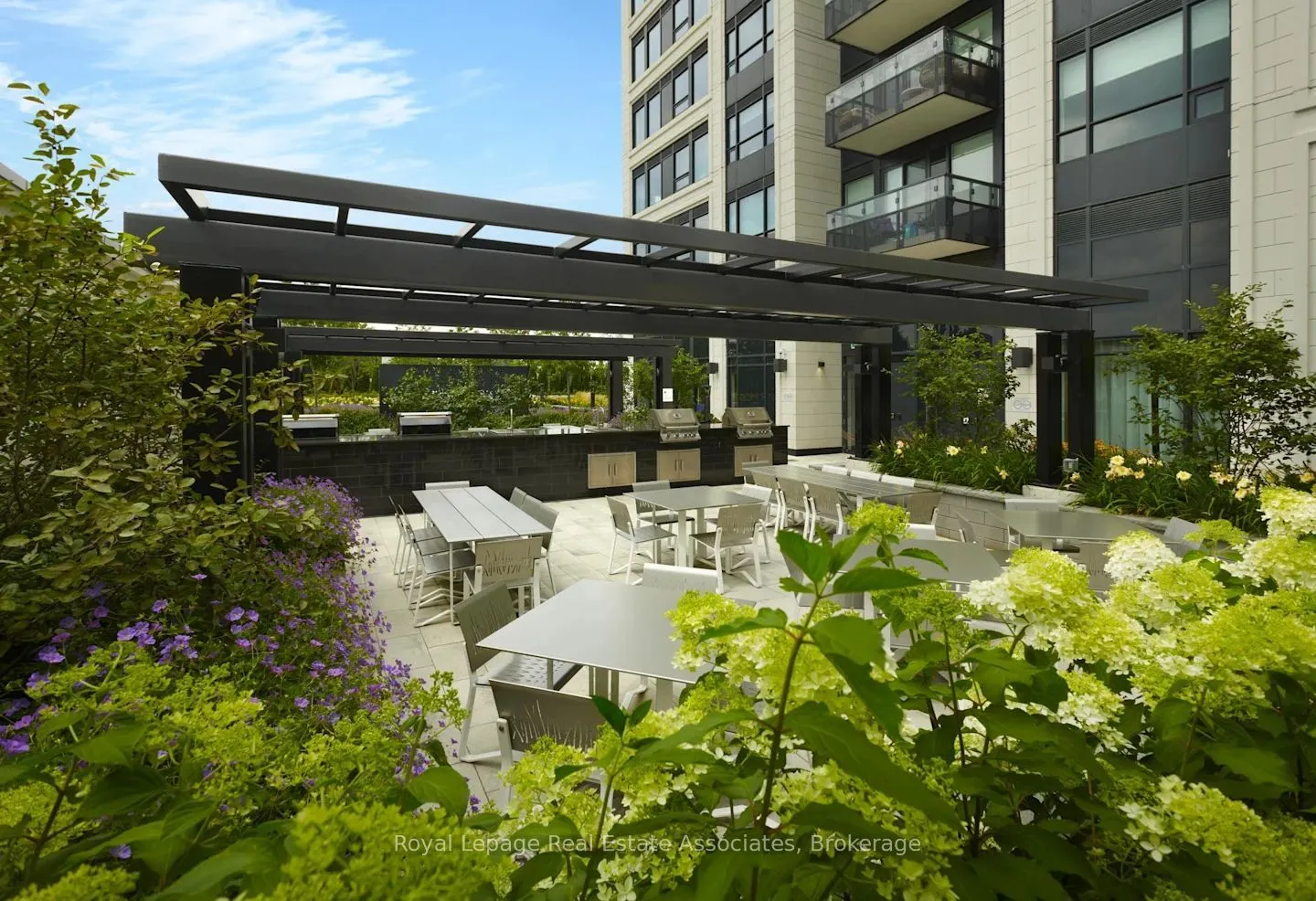 10 Eva Road, #405