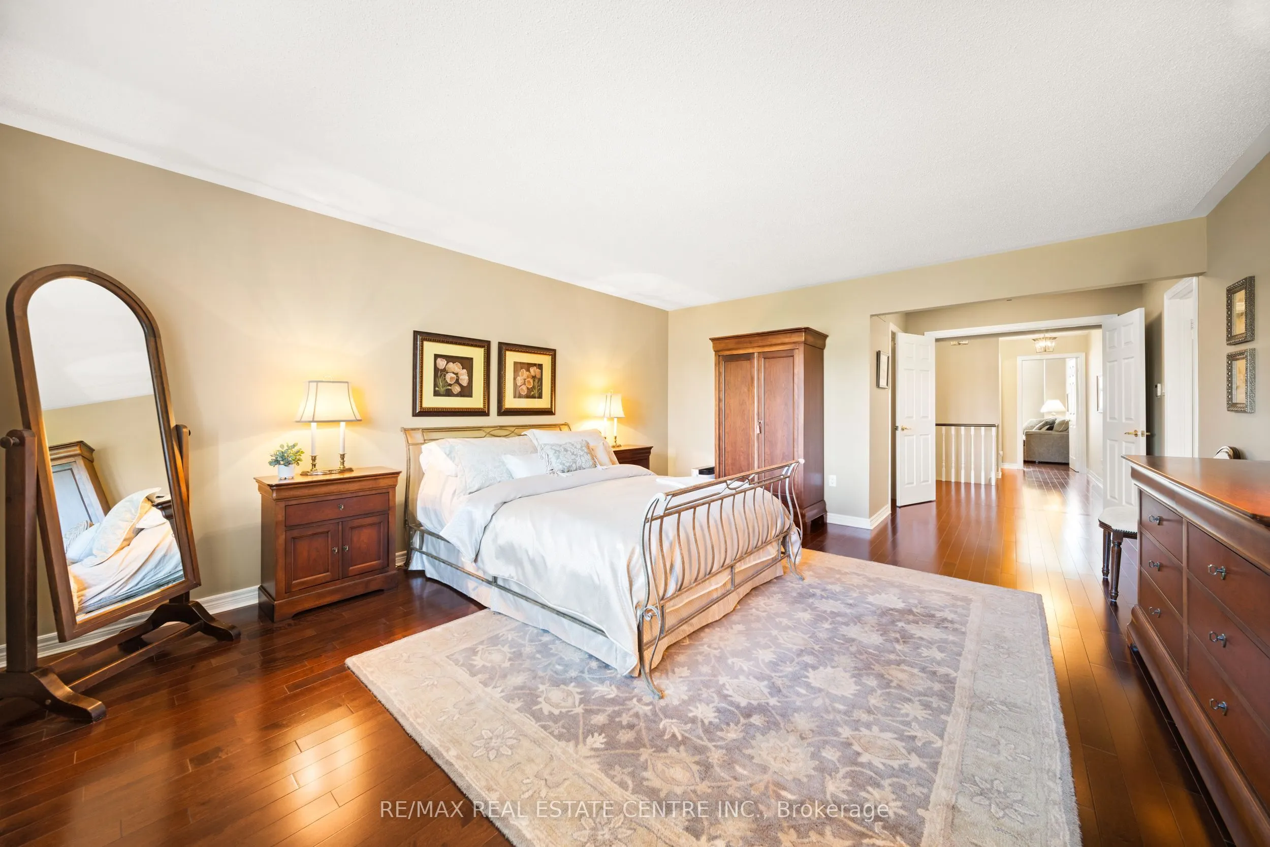 4165 Stonebridge Crescent, #13