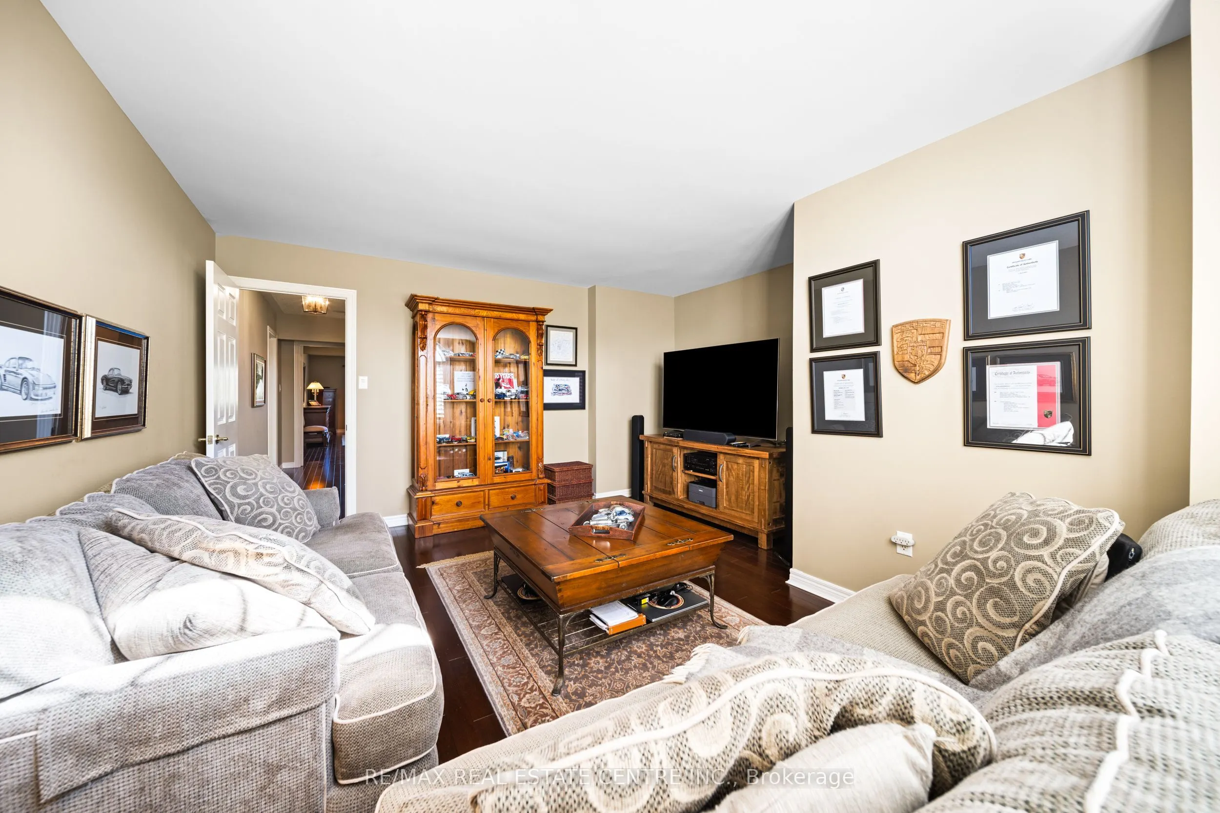 4165 Stonebridge Crescent, #13
