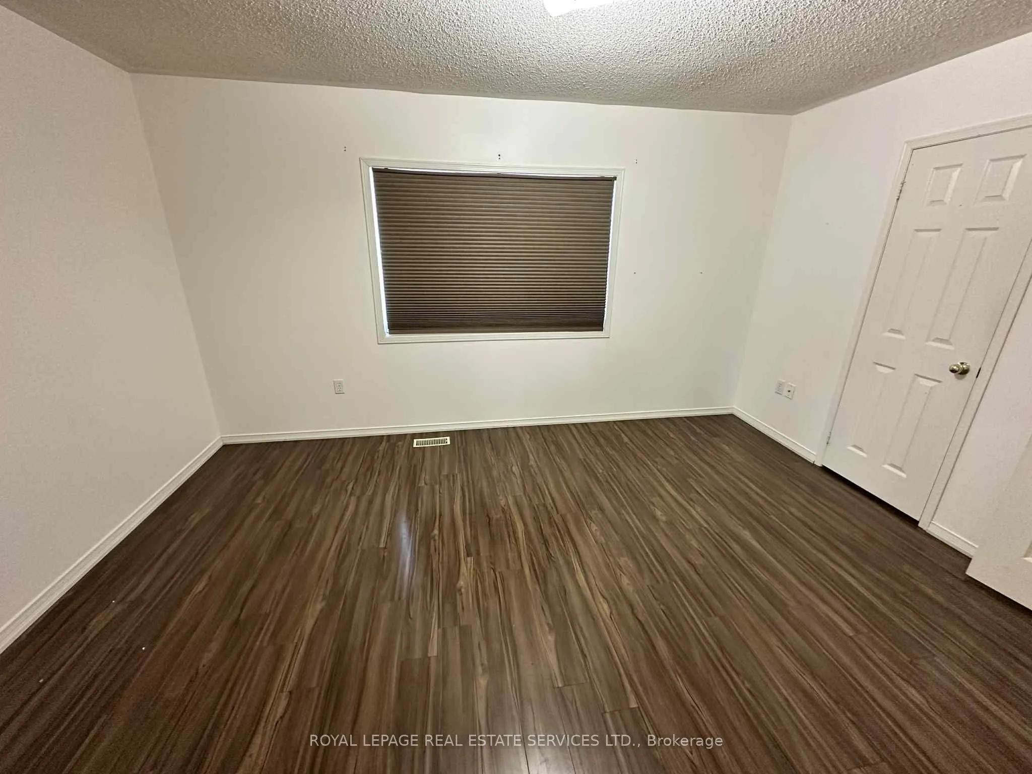 7302 Cork Tree Row