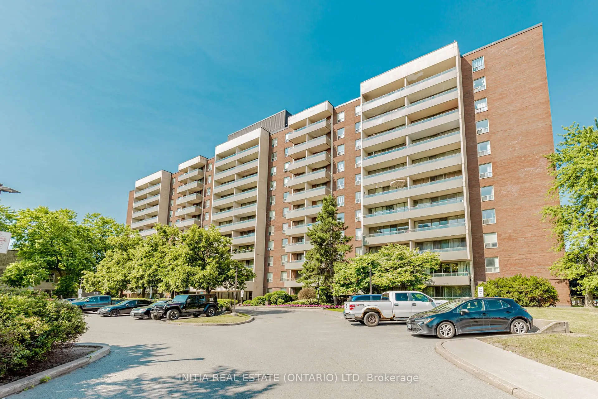 19 Four Winds Drive, #807