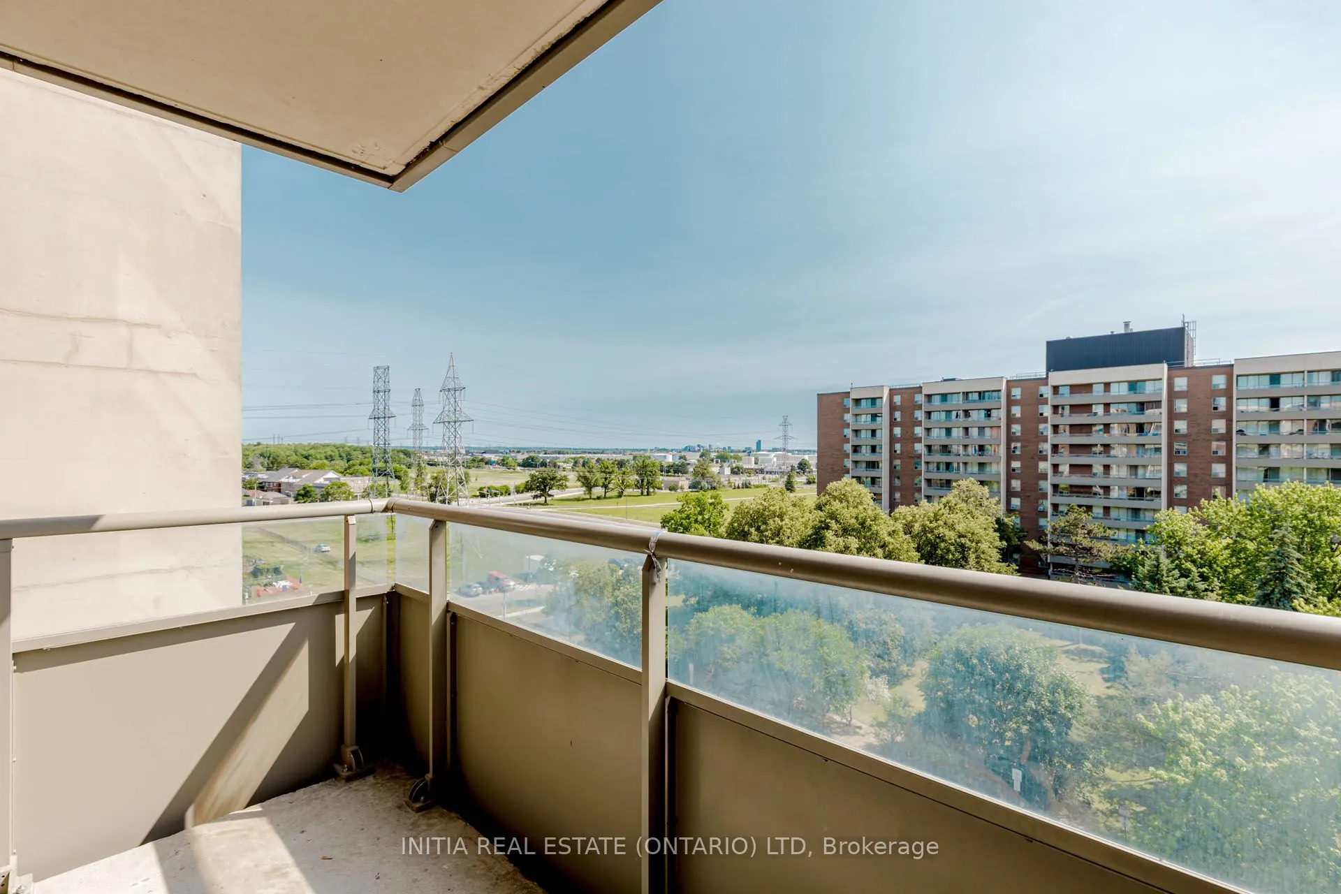 19 Four Winds Drive, #807