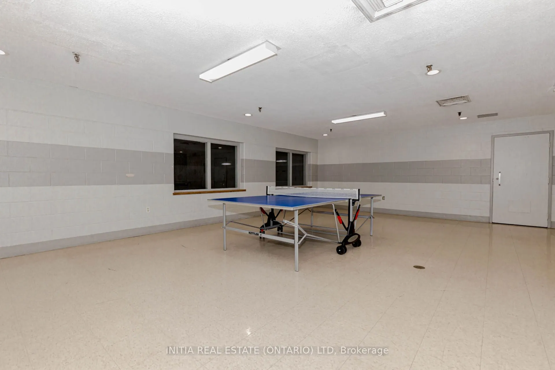 19 Four Winds Drive, #807