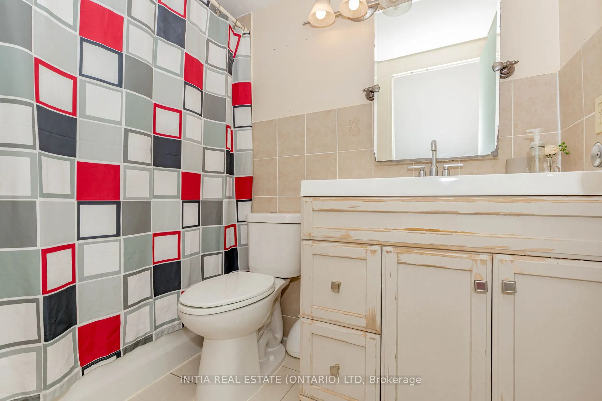 19 Four Winds Drive, #807