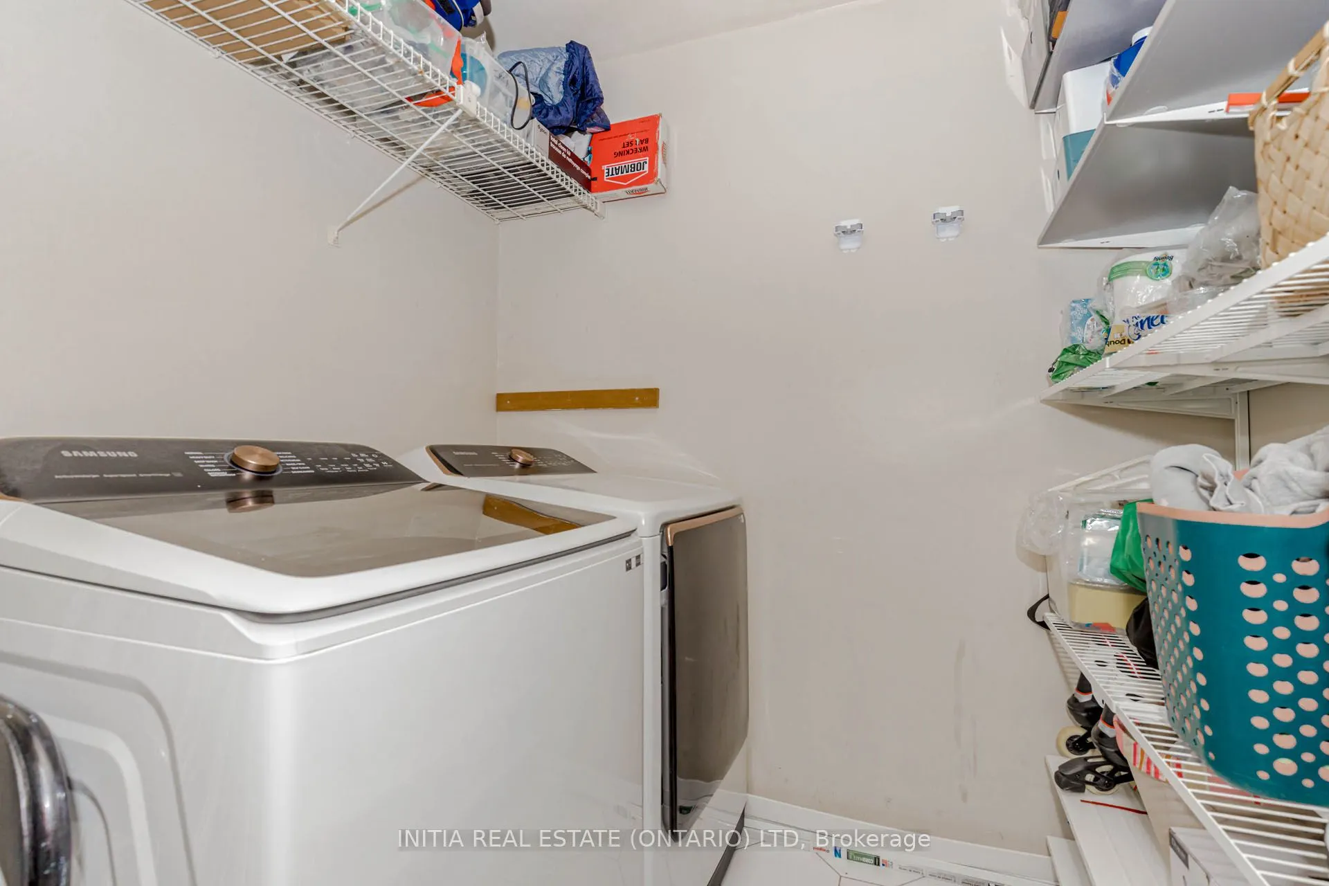 19 Four Winds Drive, #807