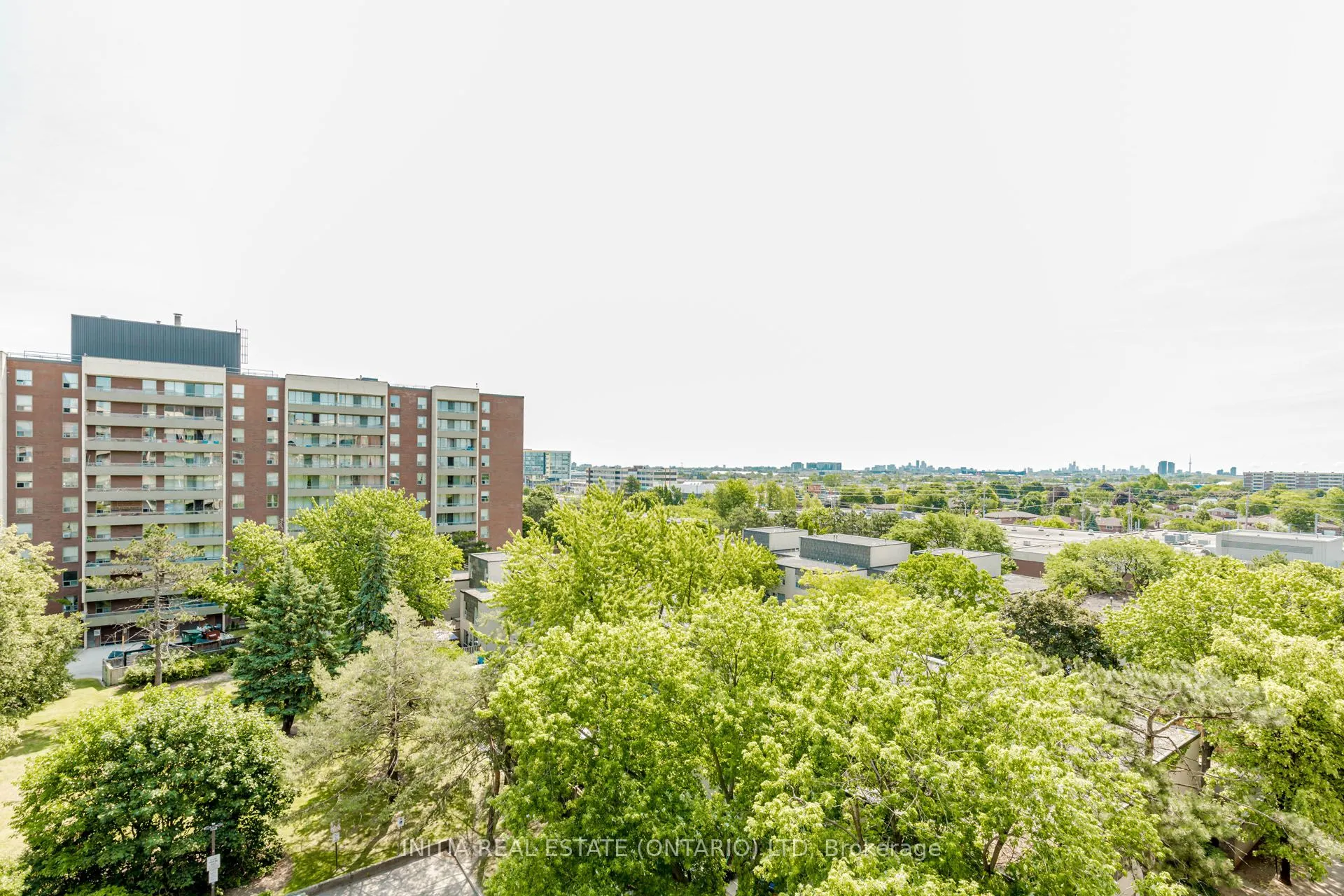 19 Four Winds Drive, #807