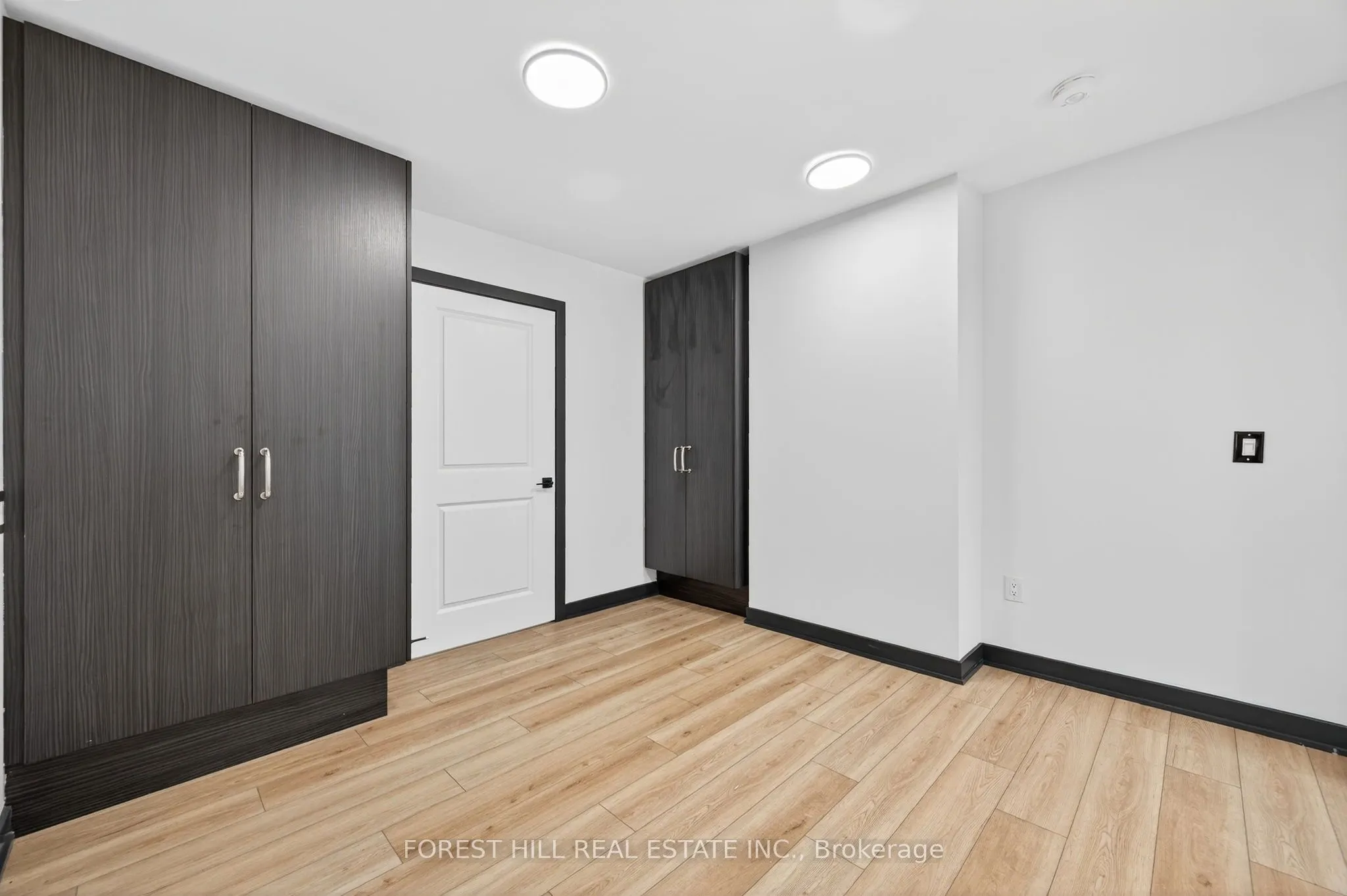 16 John Best Avenue