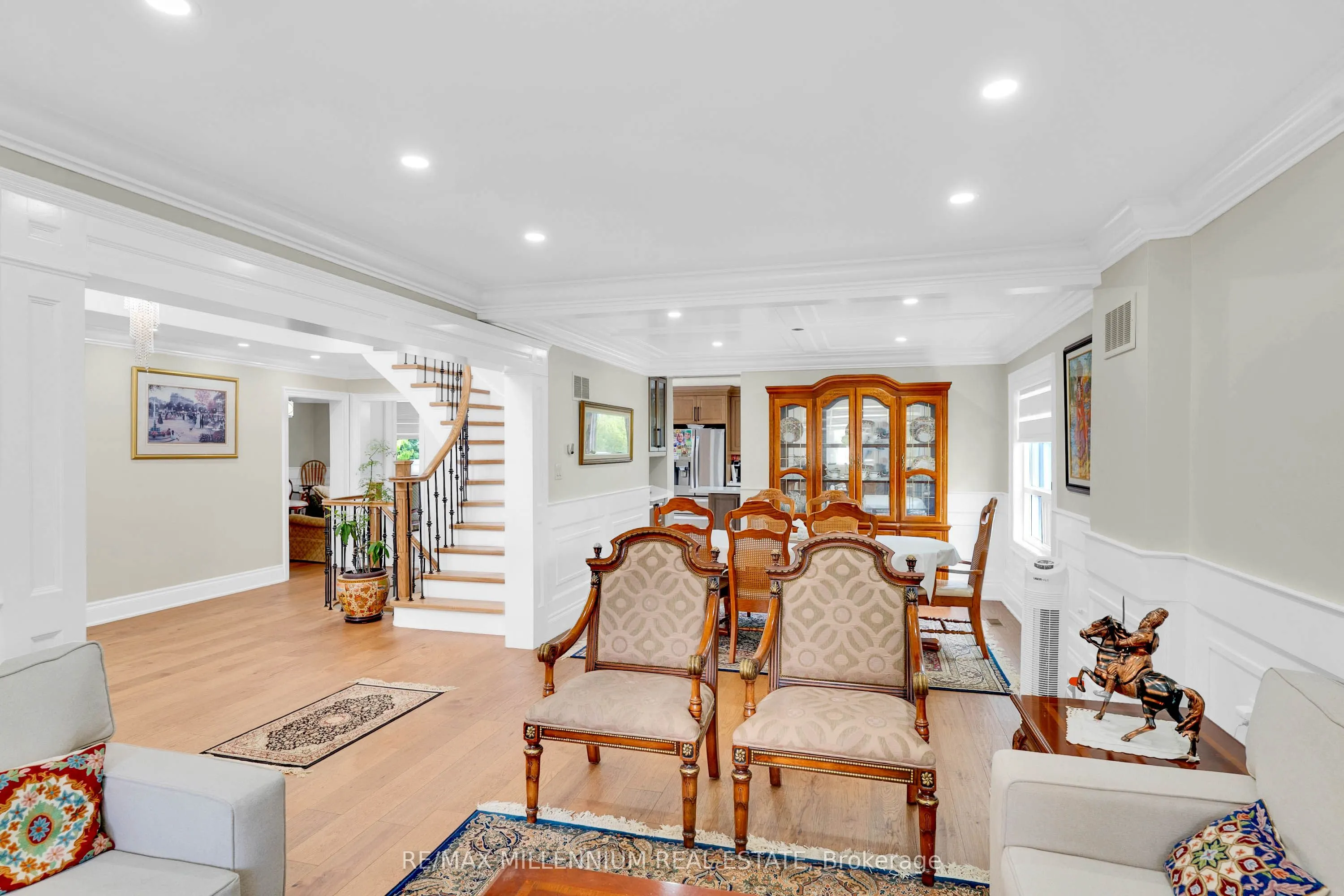 15 Julian Drive