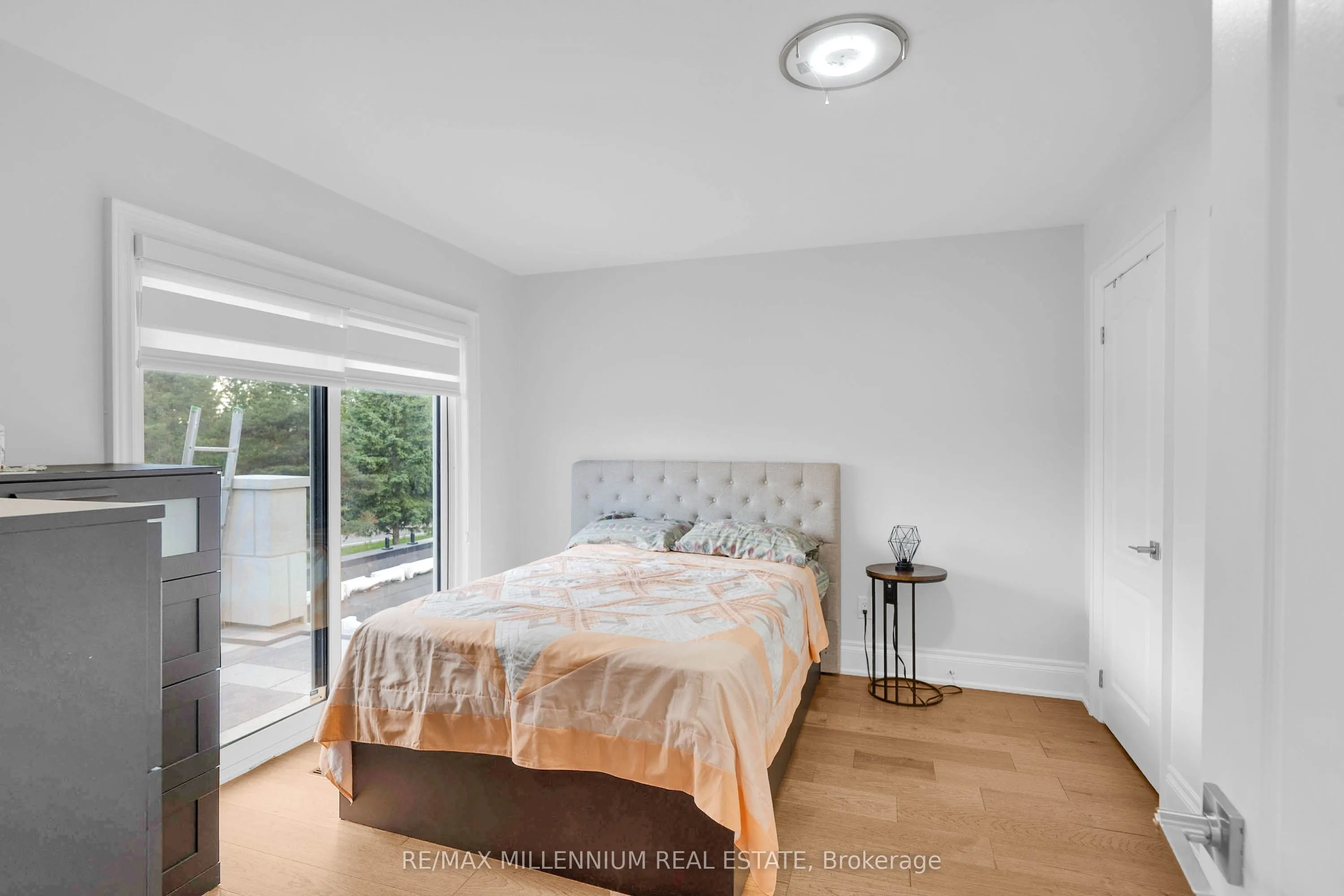 15 Julian Drive