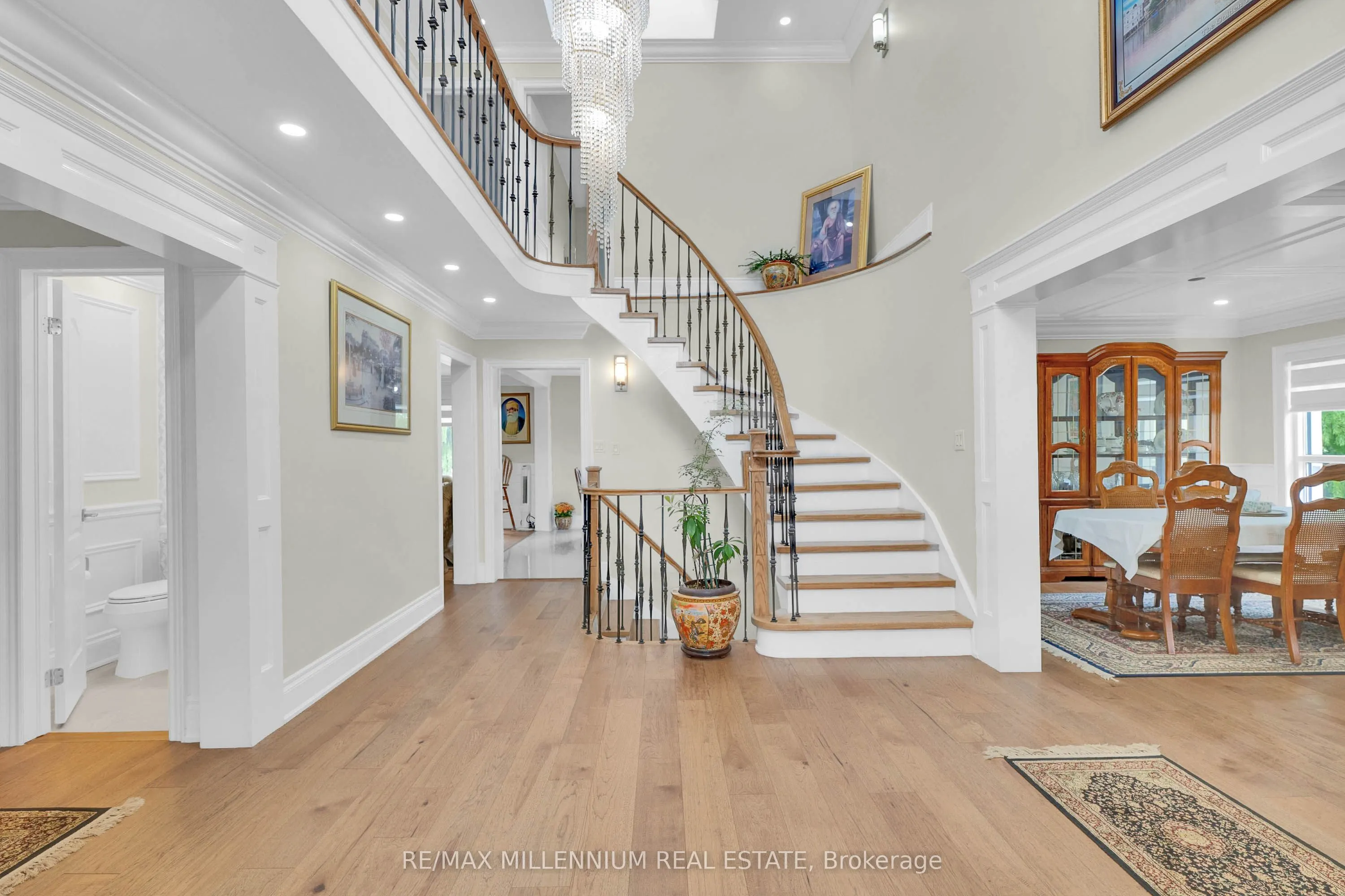 15 Julian Drive