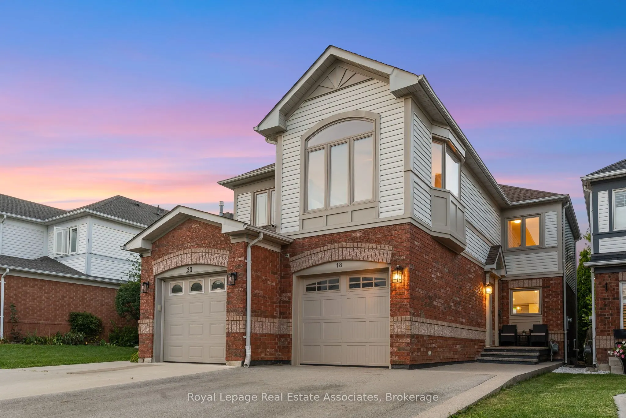 18 Emslie Street