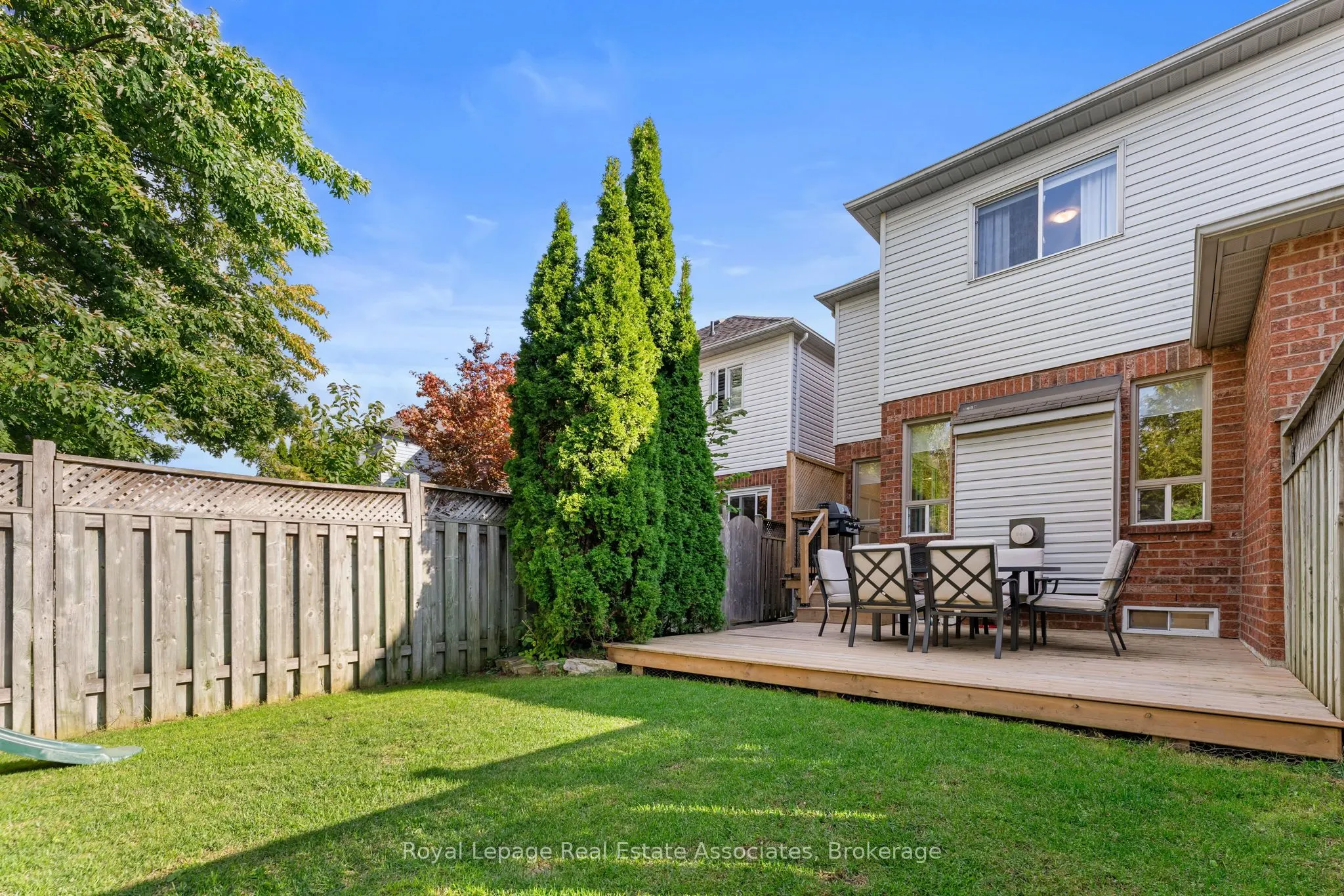 18 Emslie Street