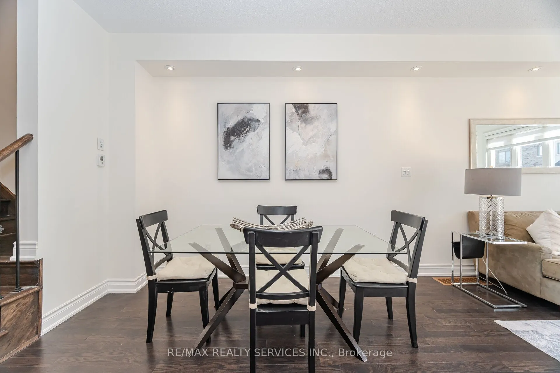 7 Lady Evelyn Crescent