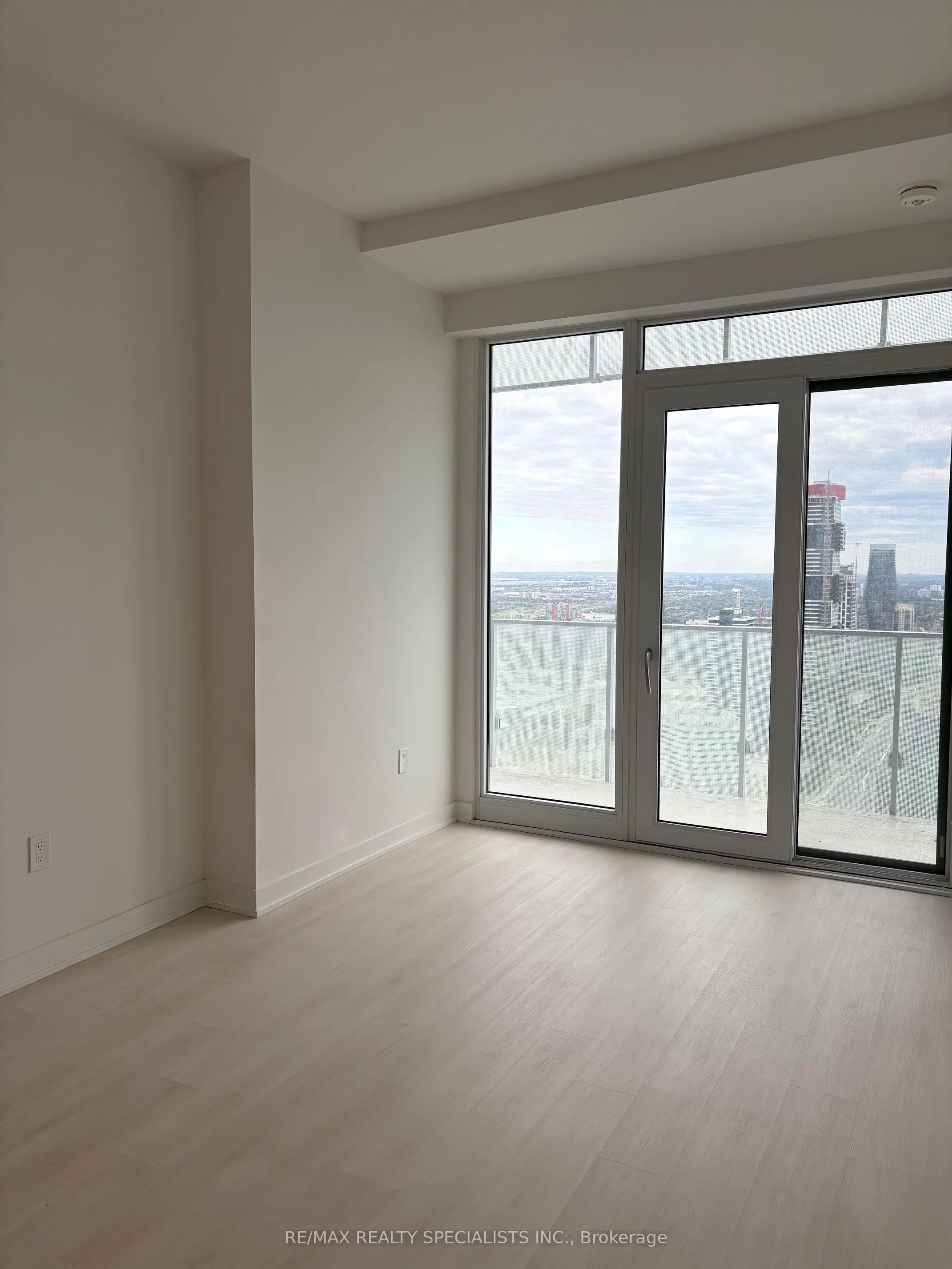 3900 Confederation Parkway, #4201