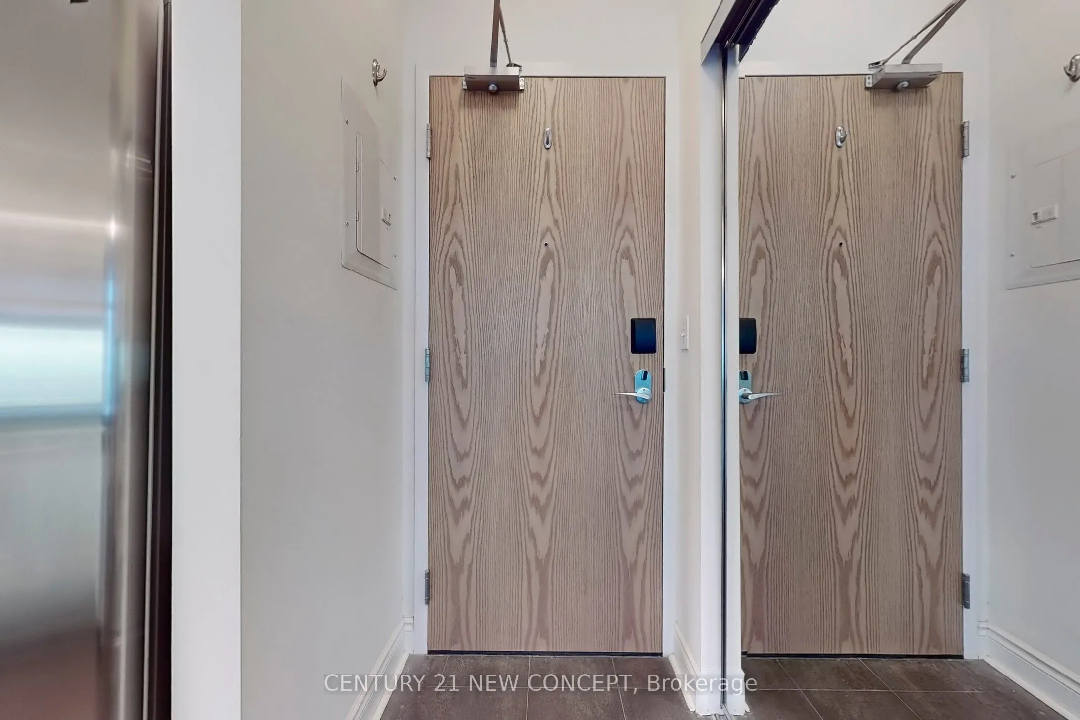 1900 Lake Shore Boulevard W, #704