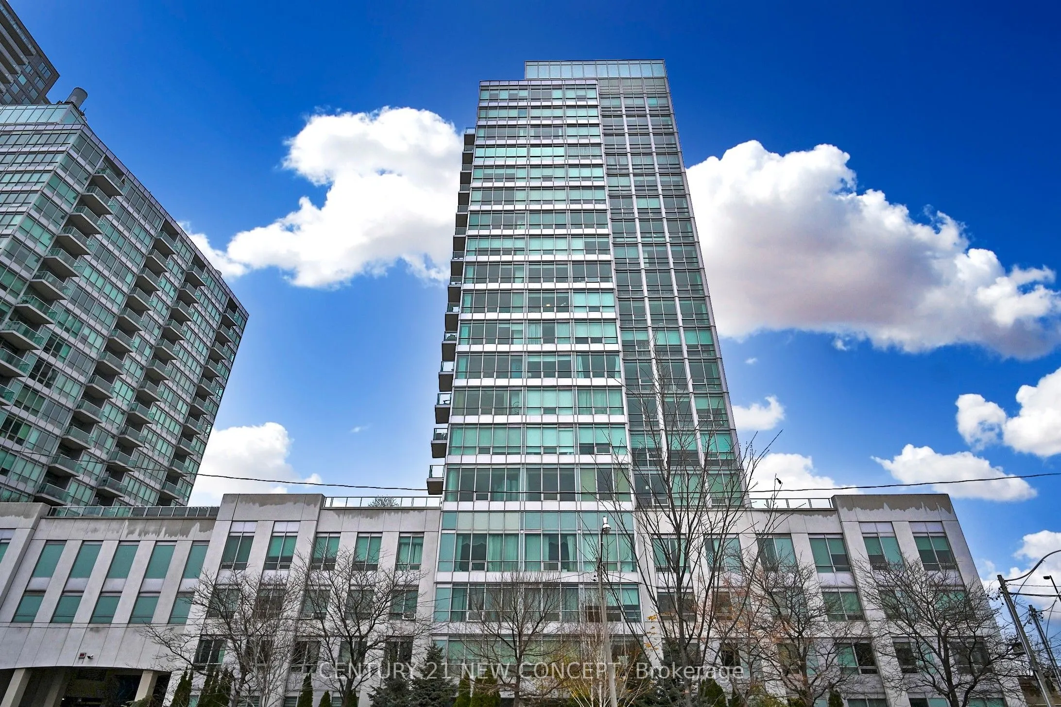 1900 Lake Shore Boulevard W, #704