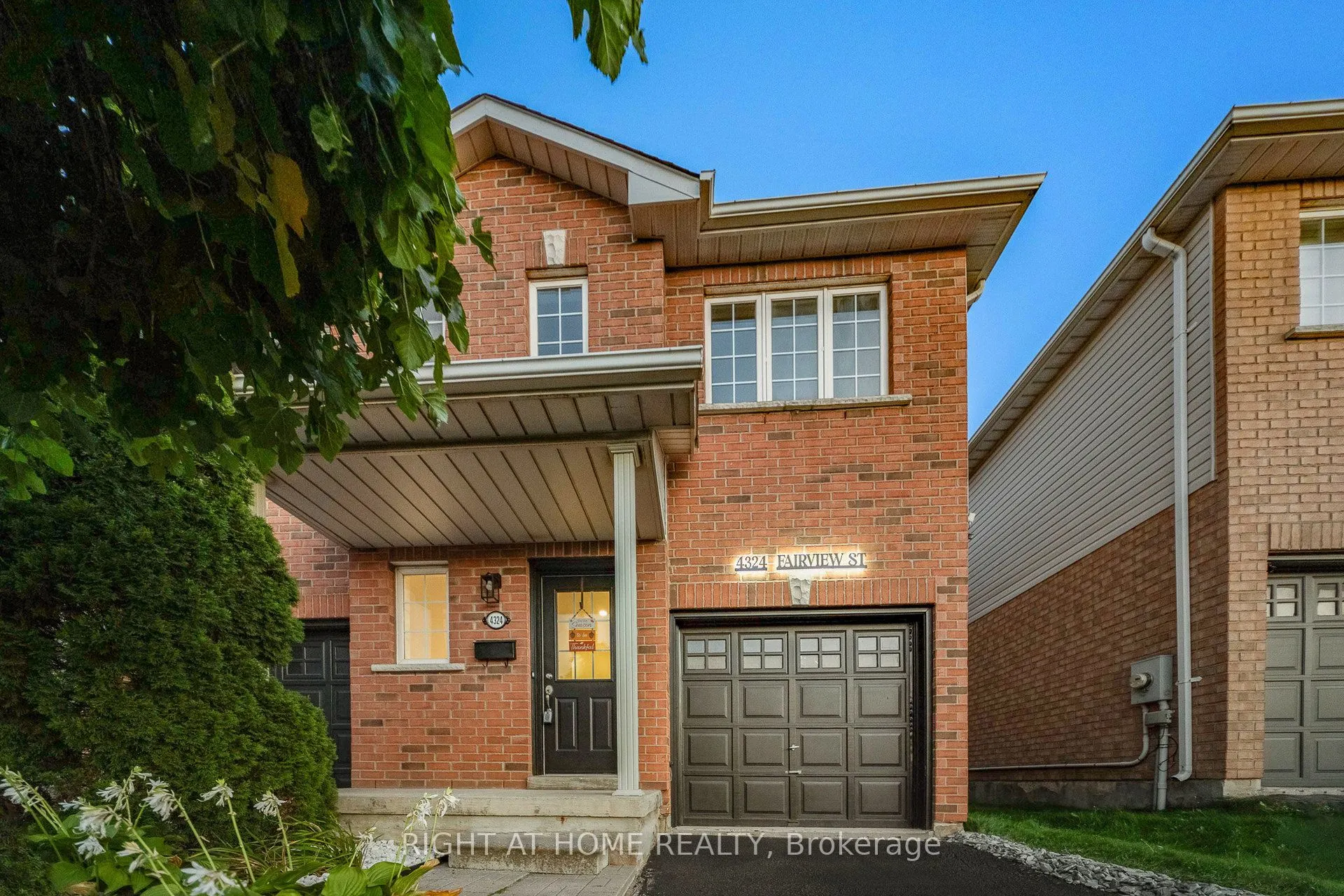 4324 Fairview Street