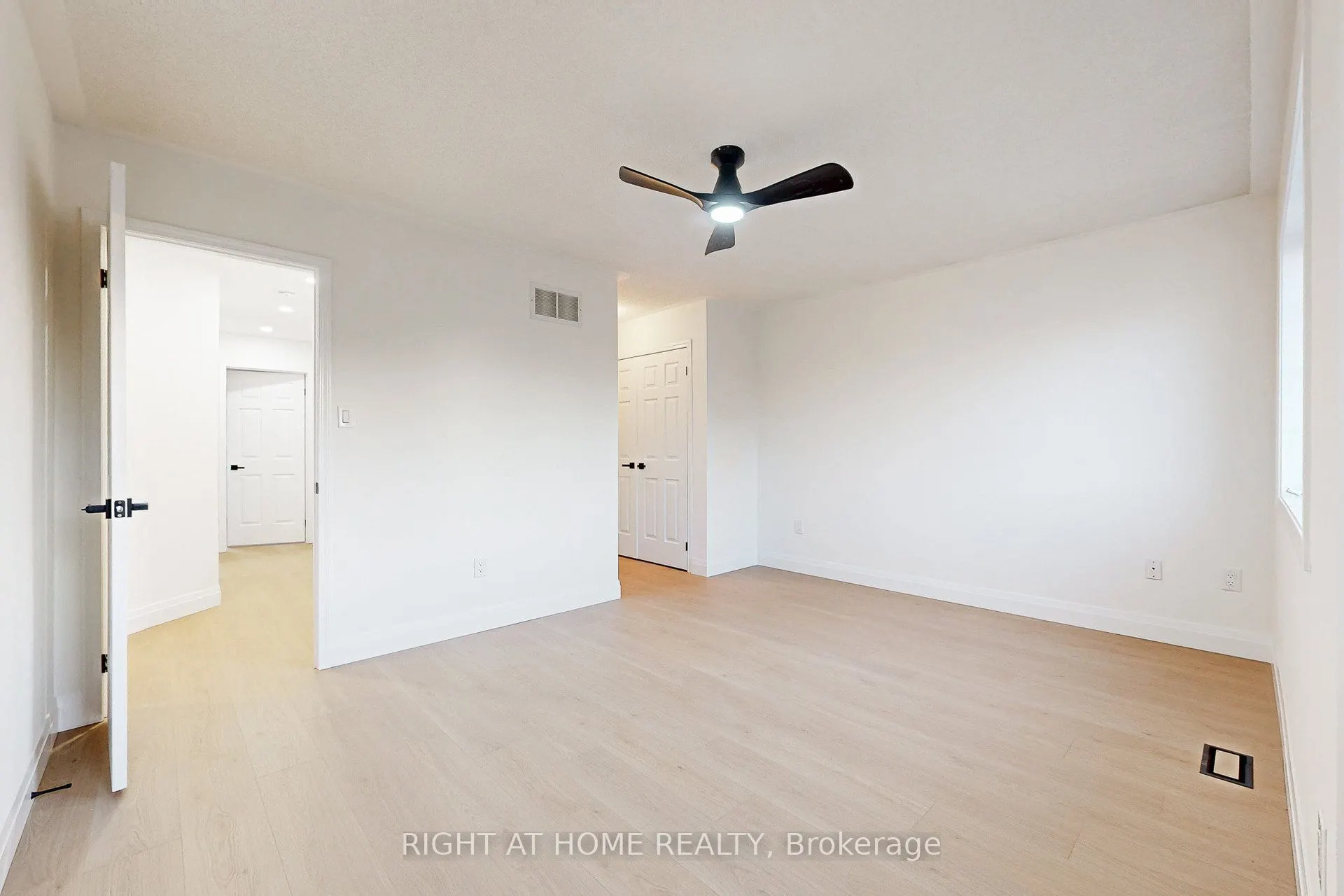 4324 Fairview Street