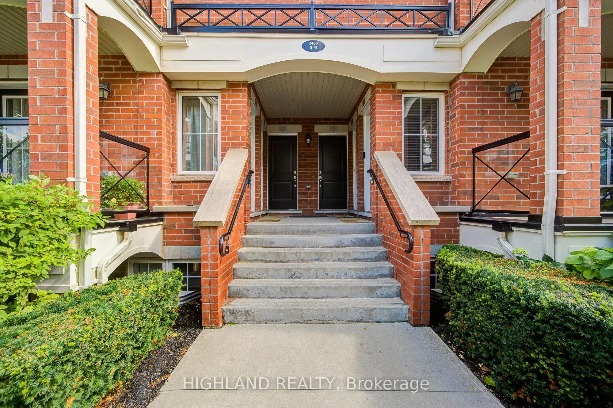 2460 Post Road, #7