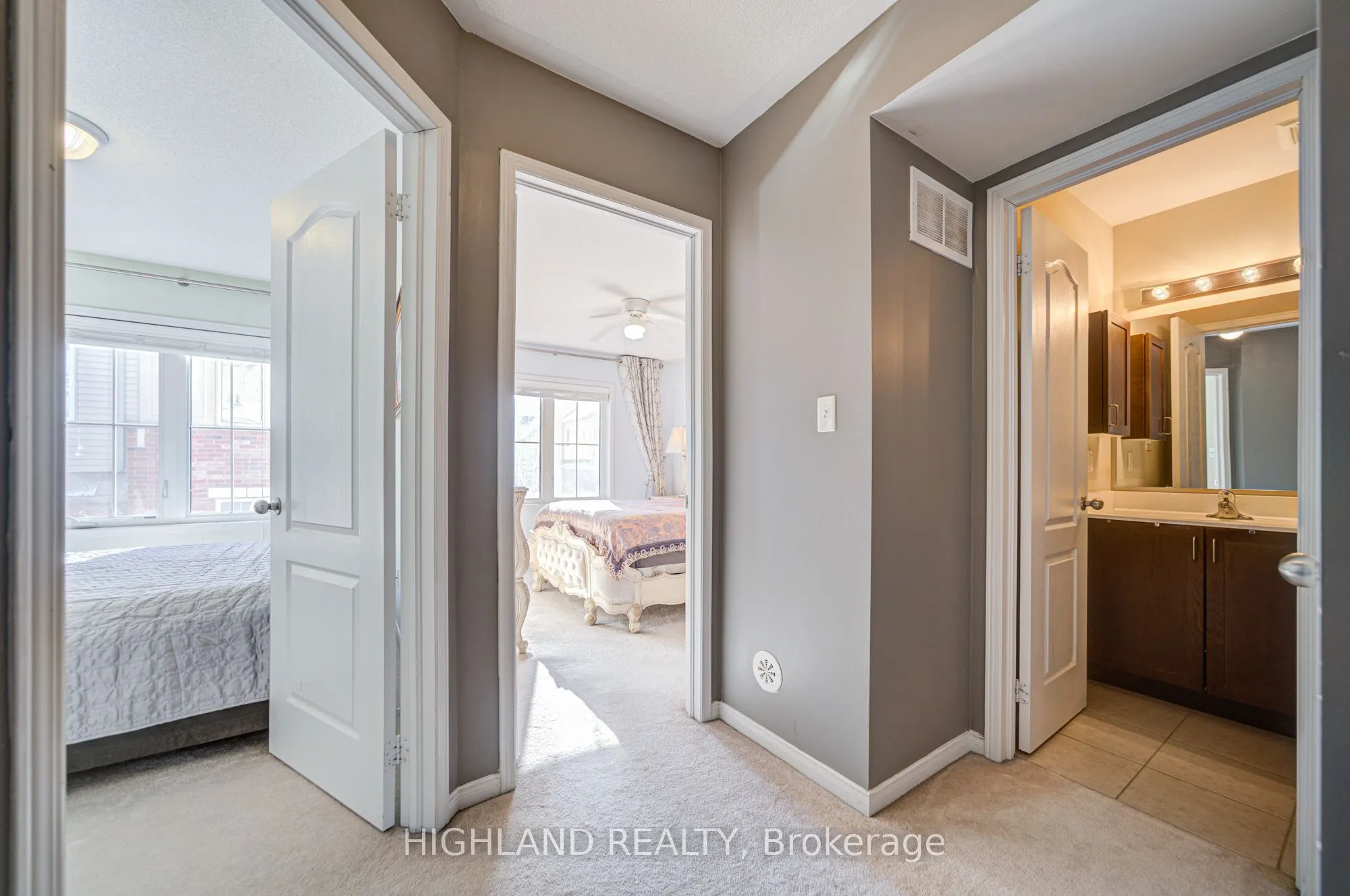 2460 Post Road, #7