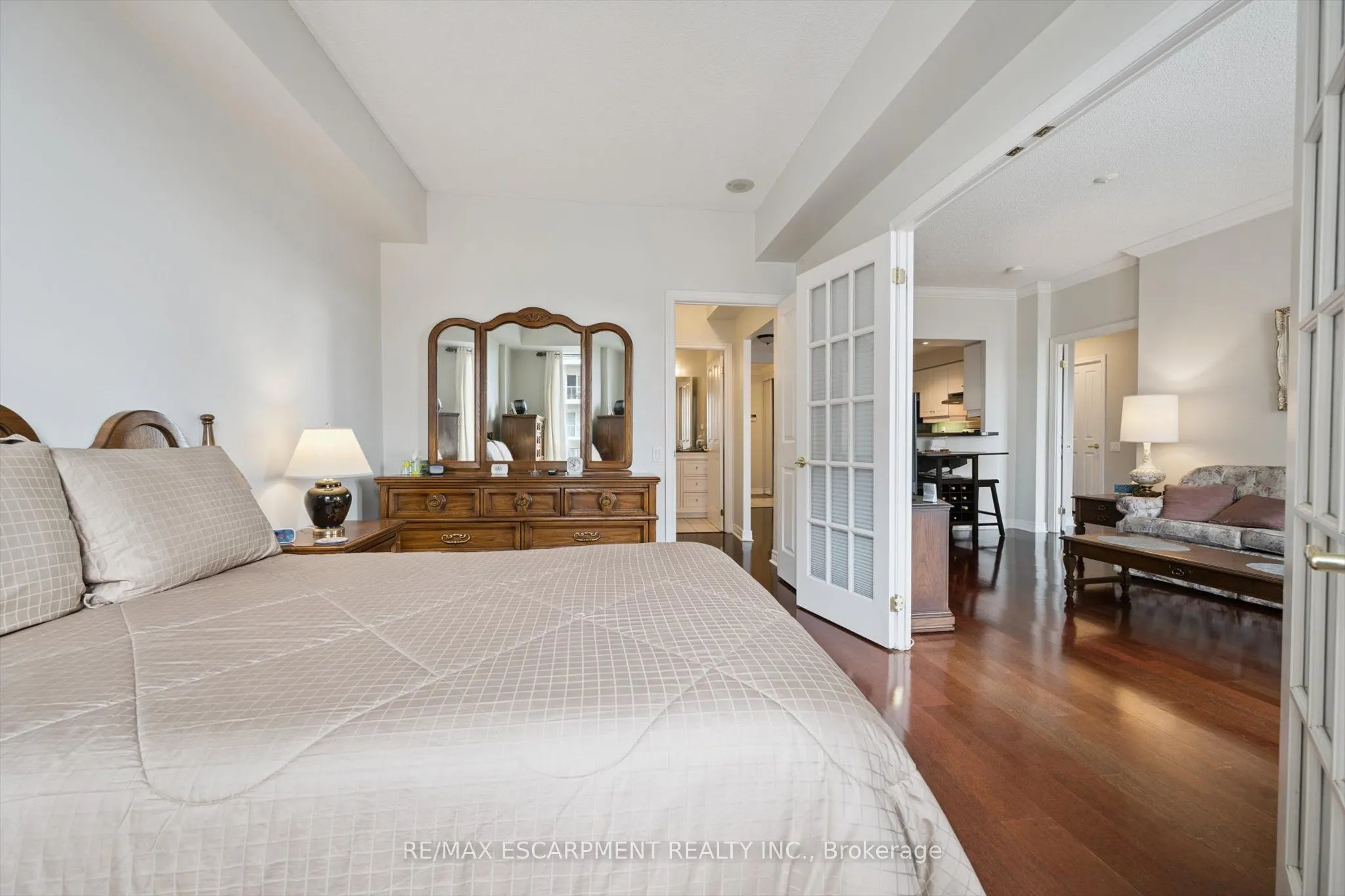 60 Old Mill Road, #704