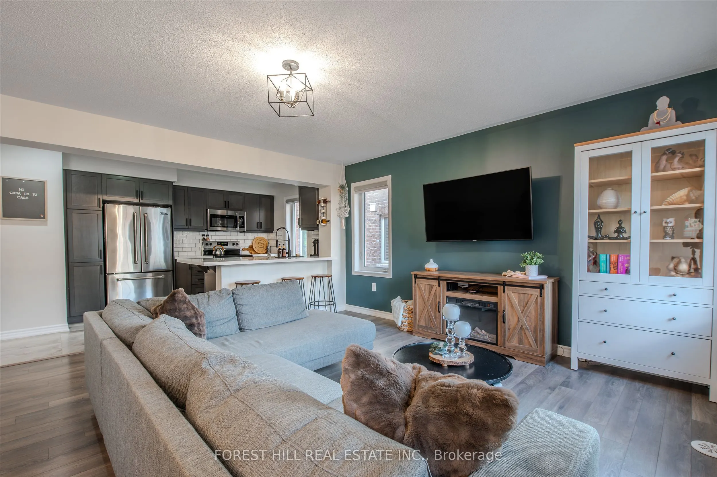 556 Buckeye Court
