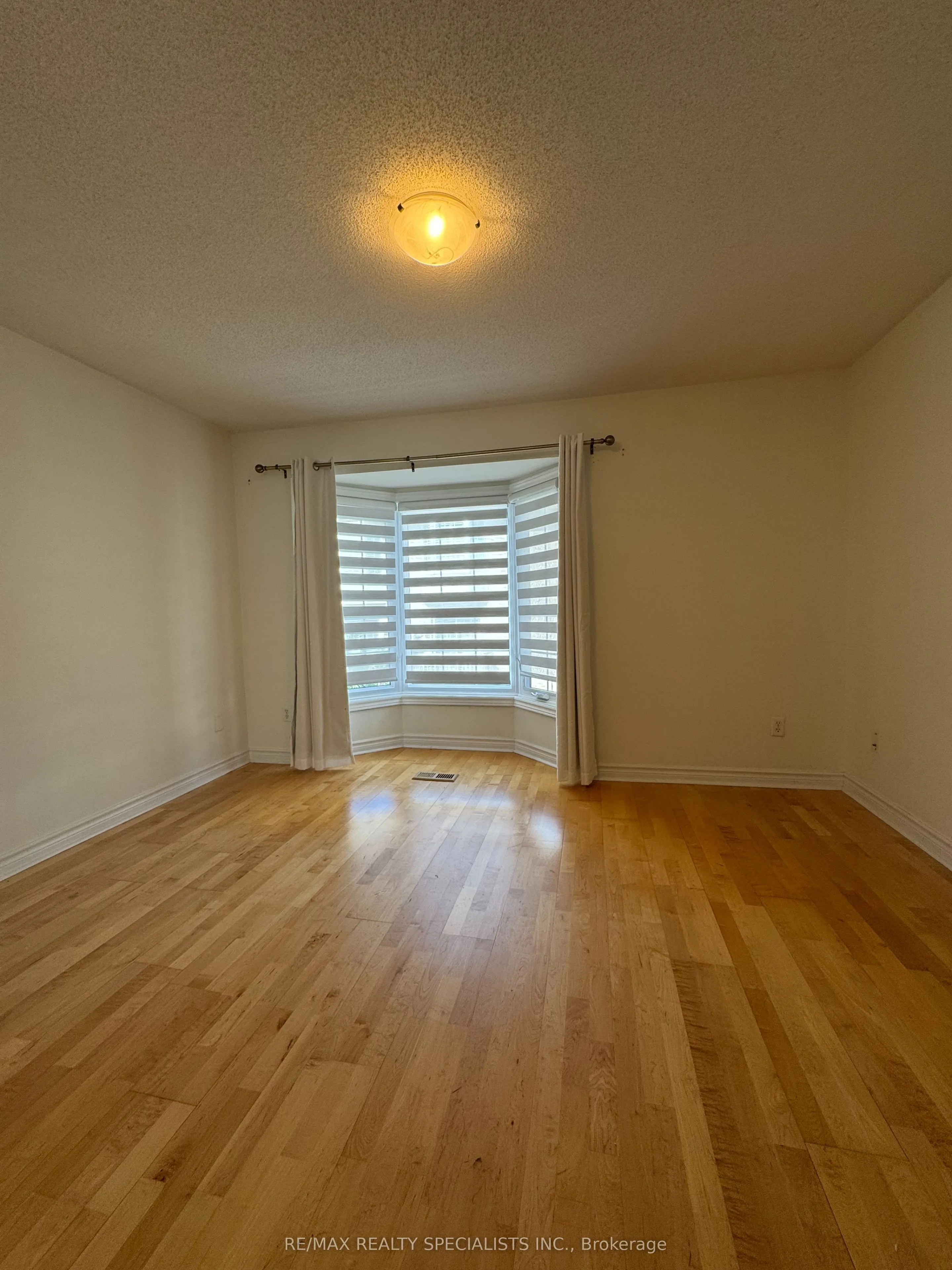 3480 Upper Middle Road, #36