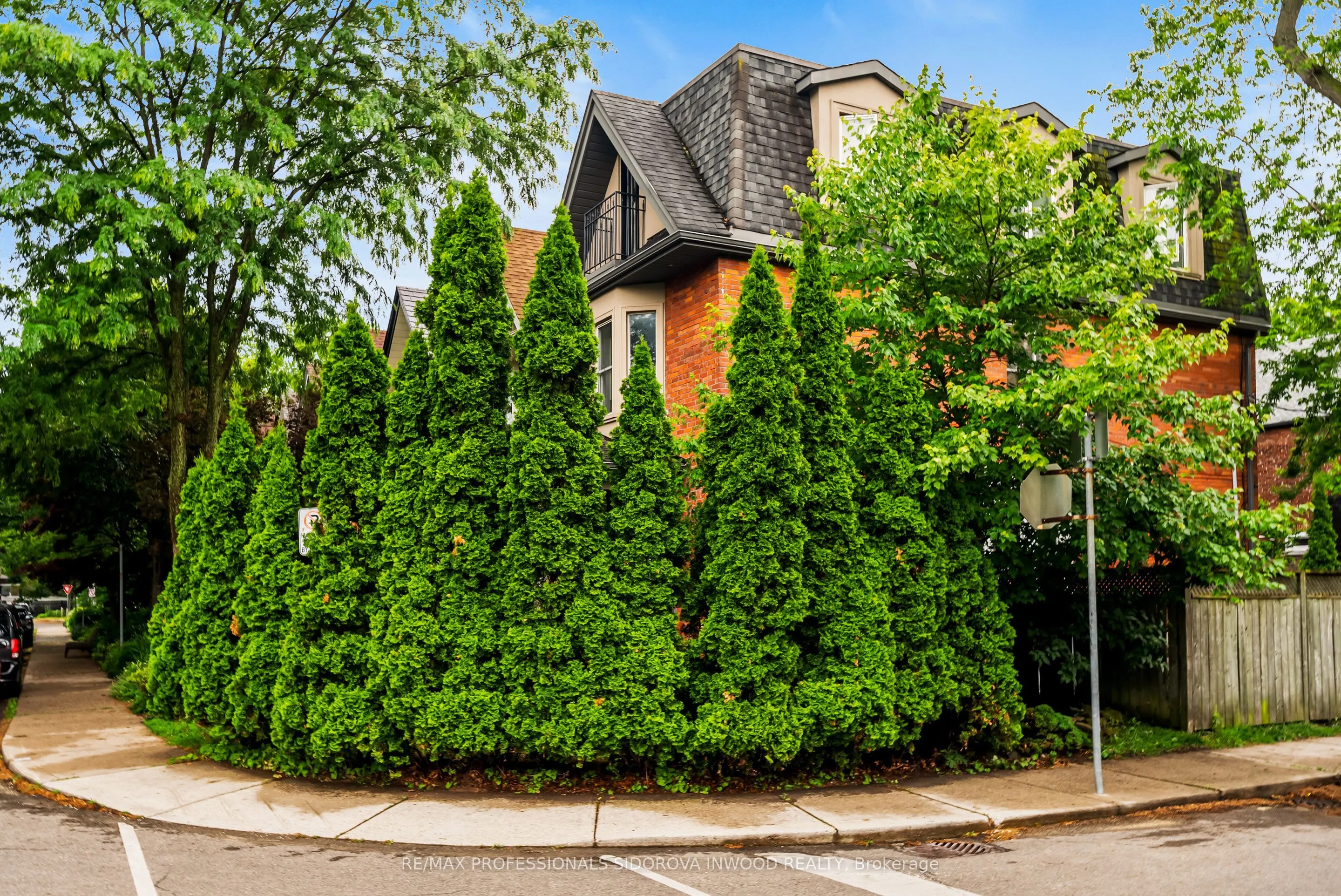 224 Gilmour Avenue