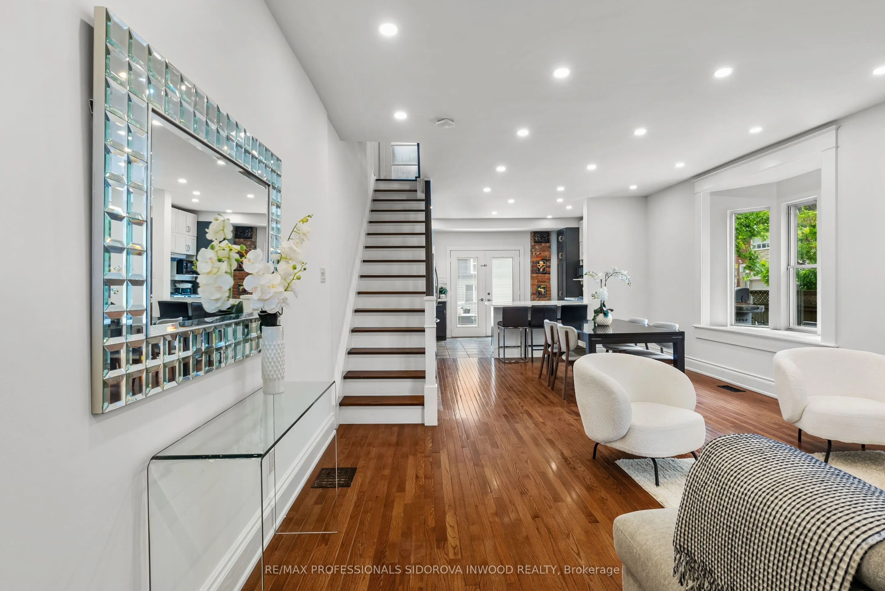 224 Gilmour Avenue