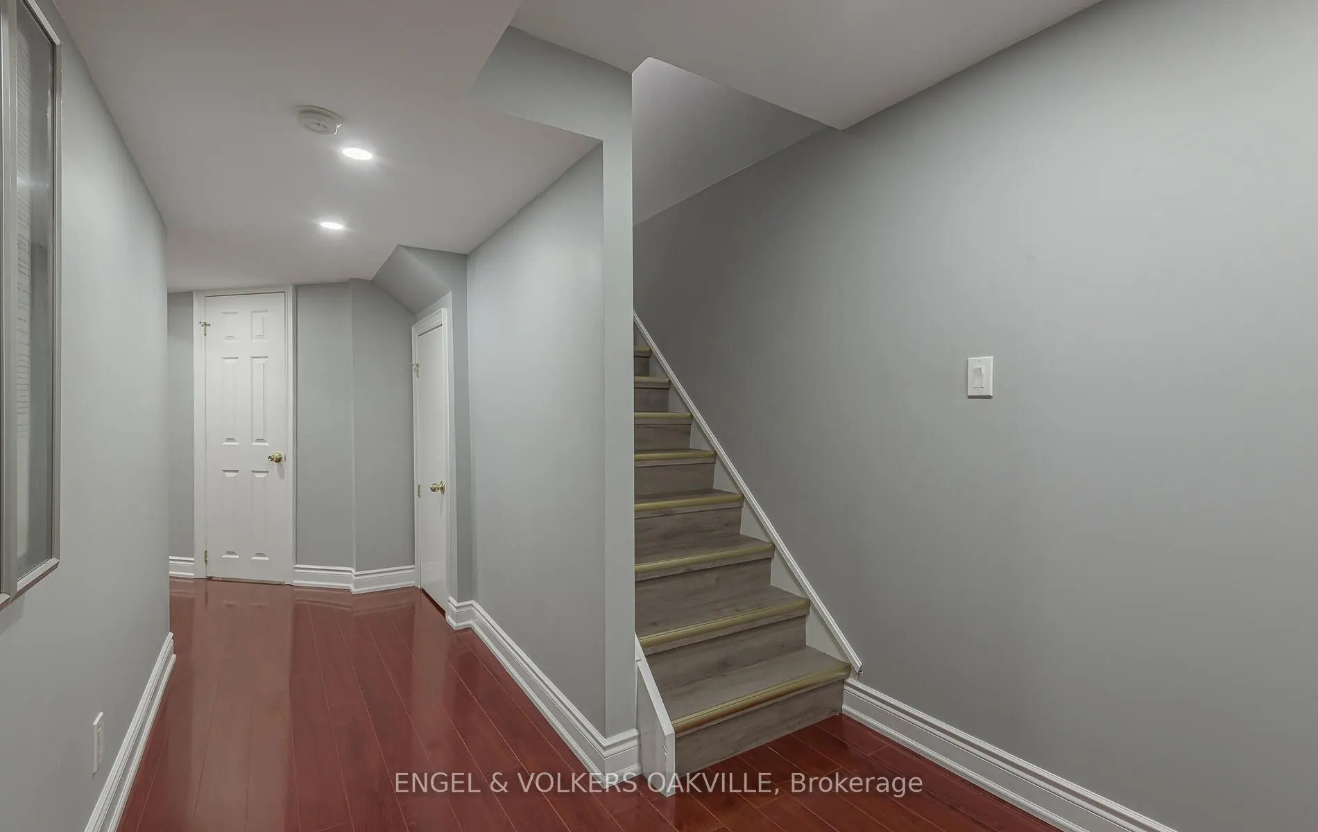 3976 Freeman Terrace