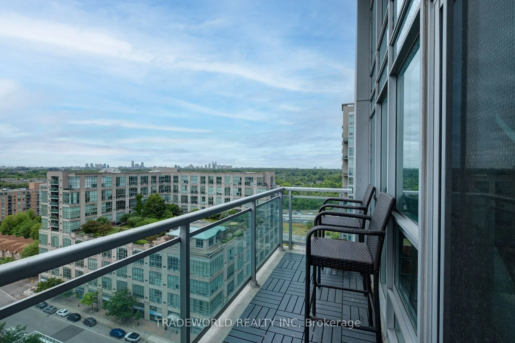 155 Legion Road N, #1711