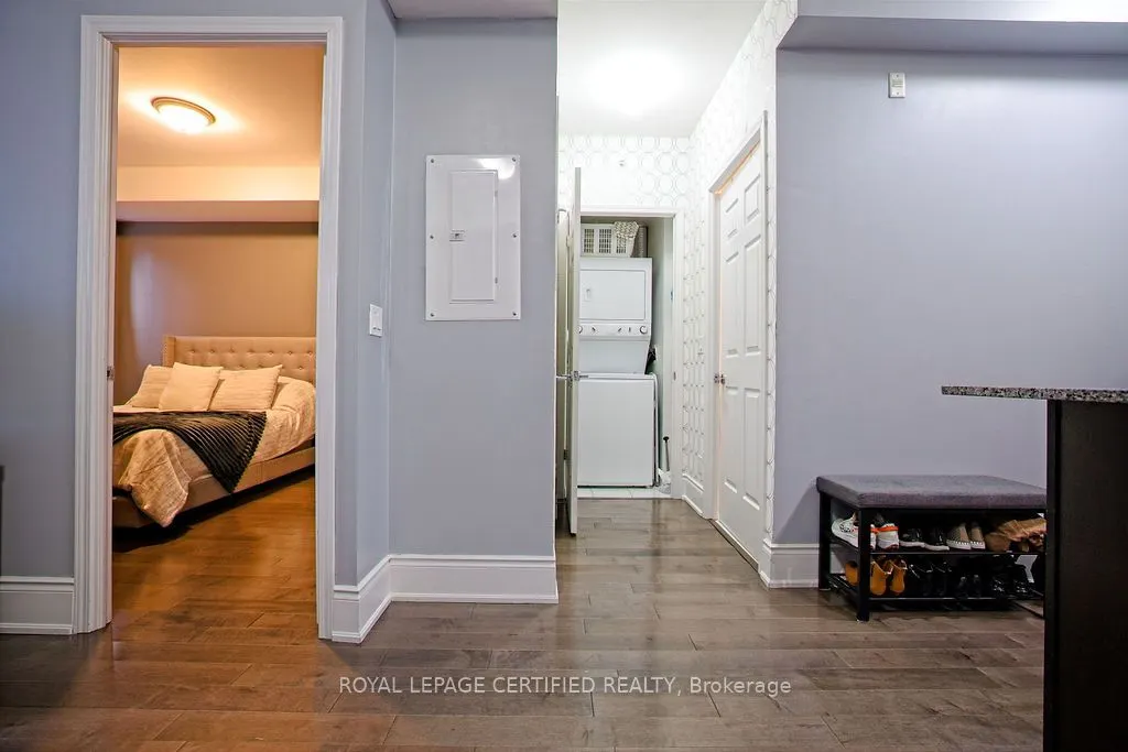 15 James Finlay Way, #1021