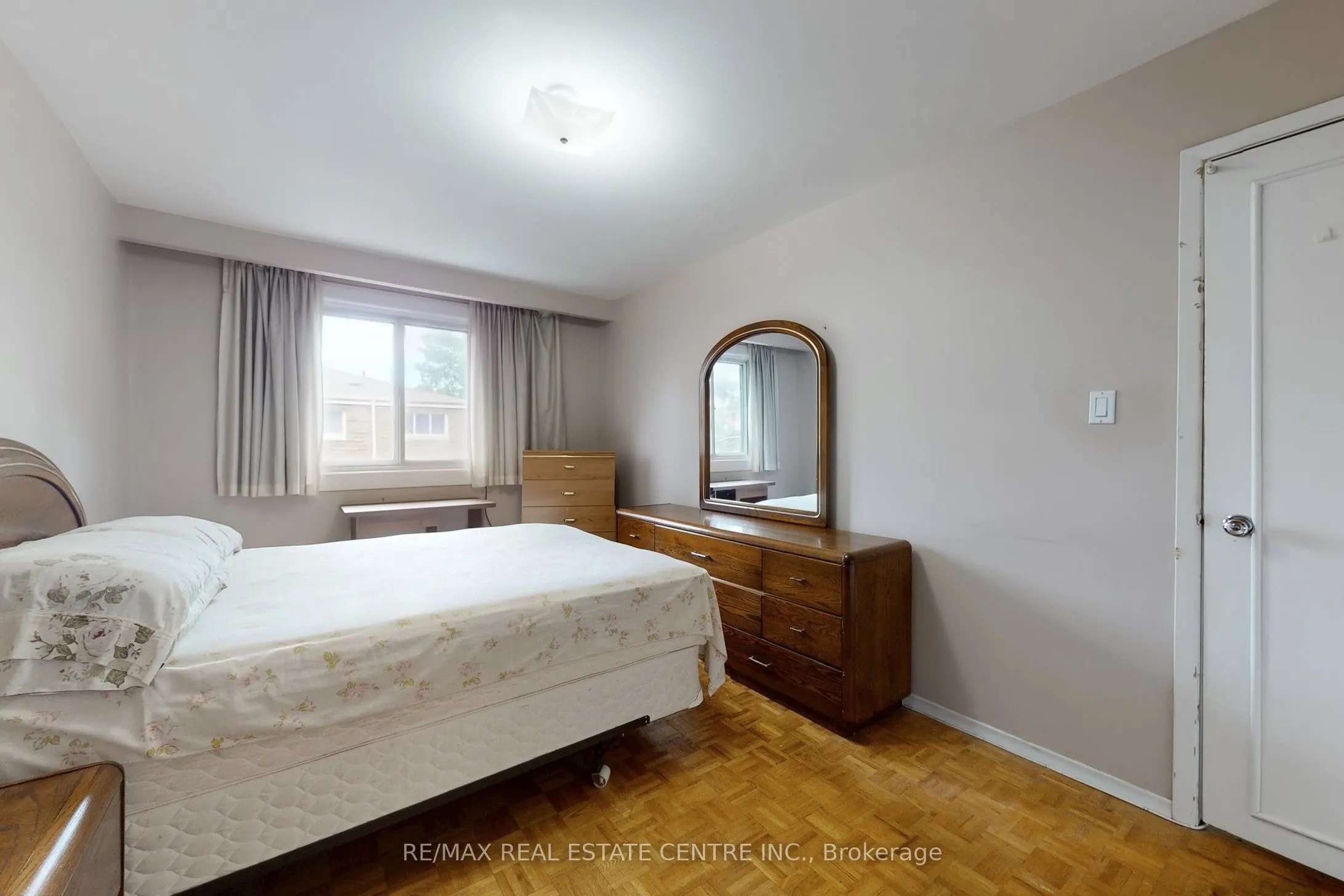 7406 Darcel Avenue, #34