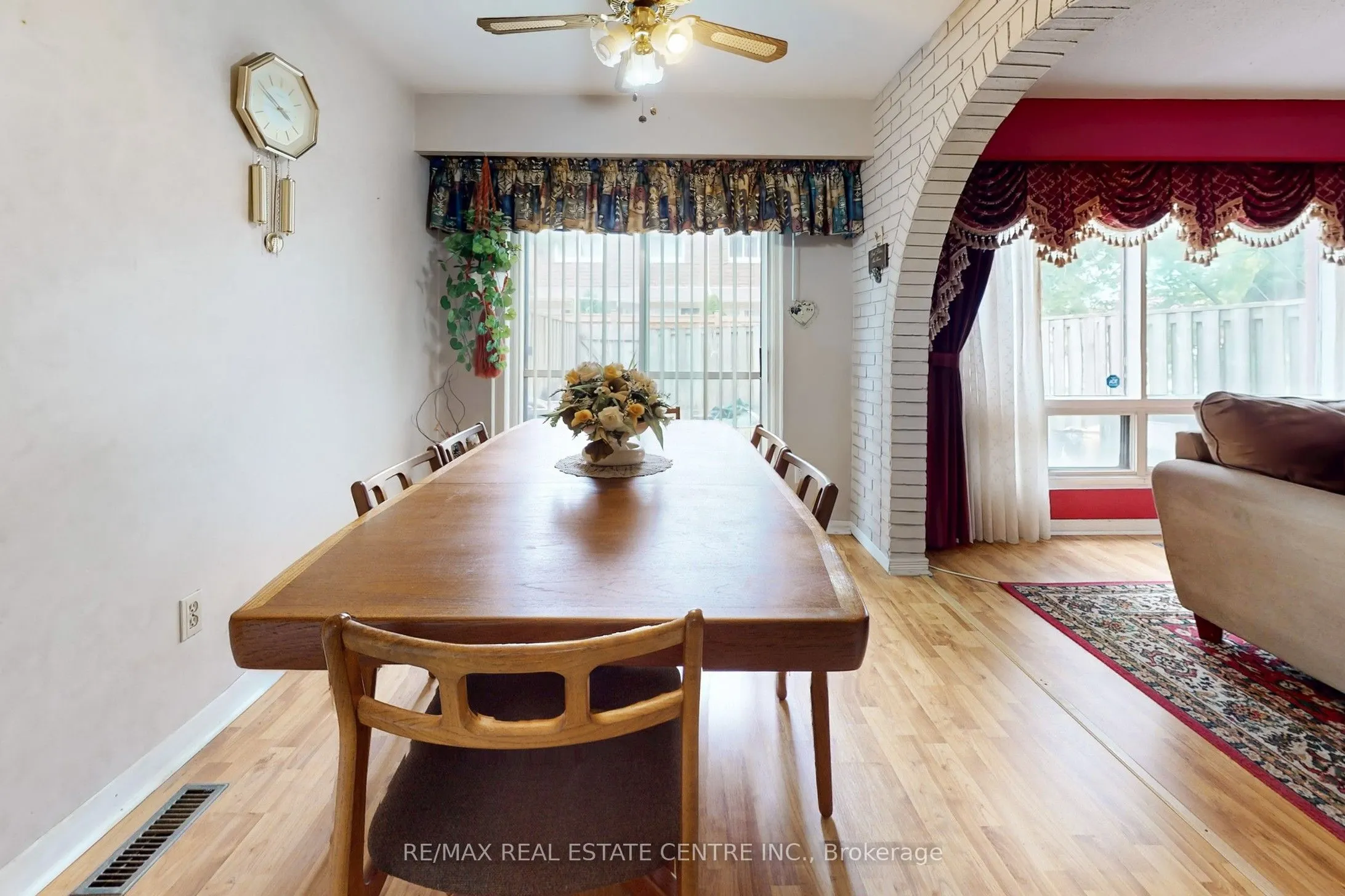 7406 Darcel Avenue, #34