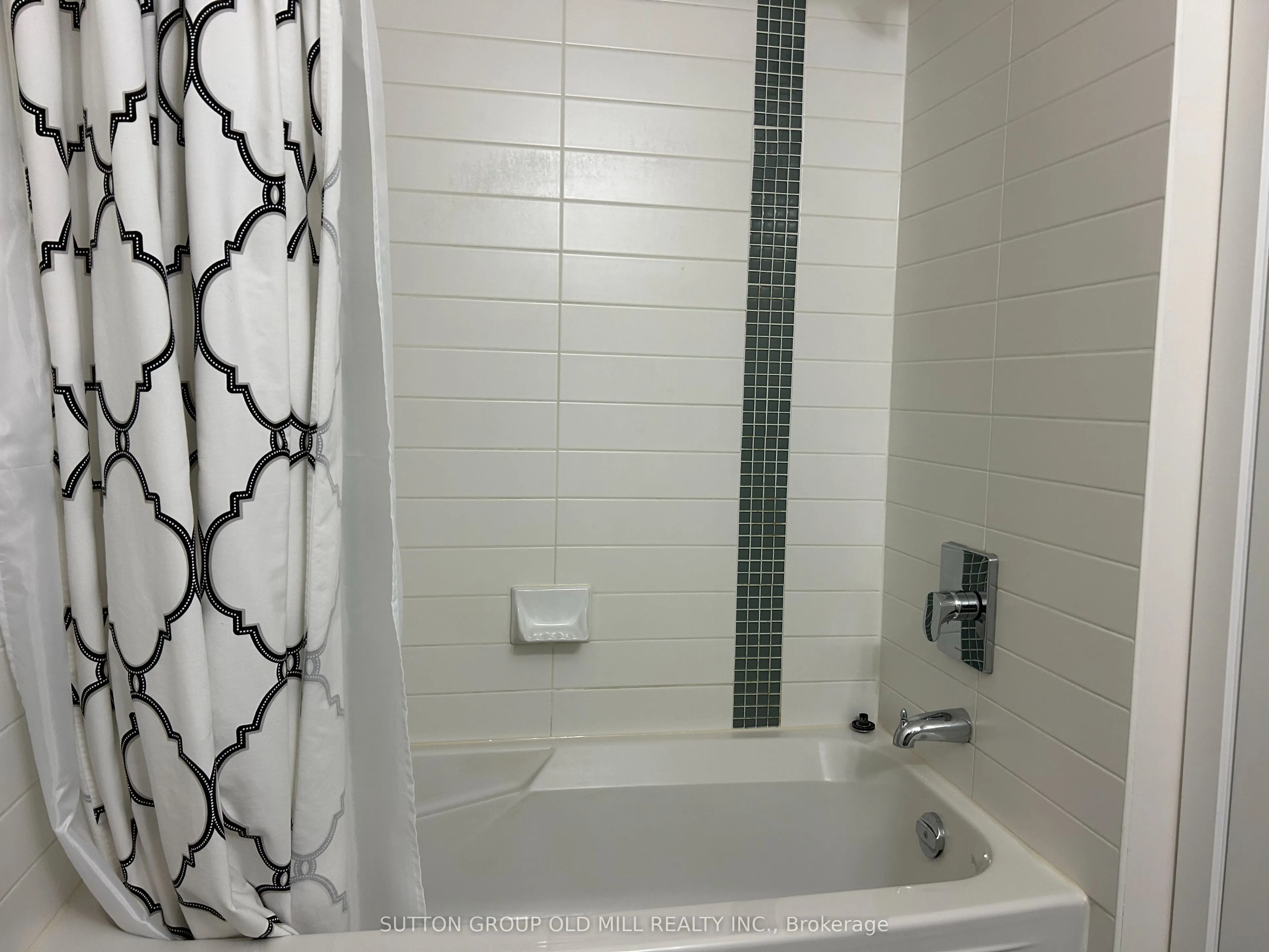 4070 Confederation Parkway, #304