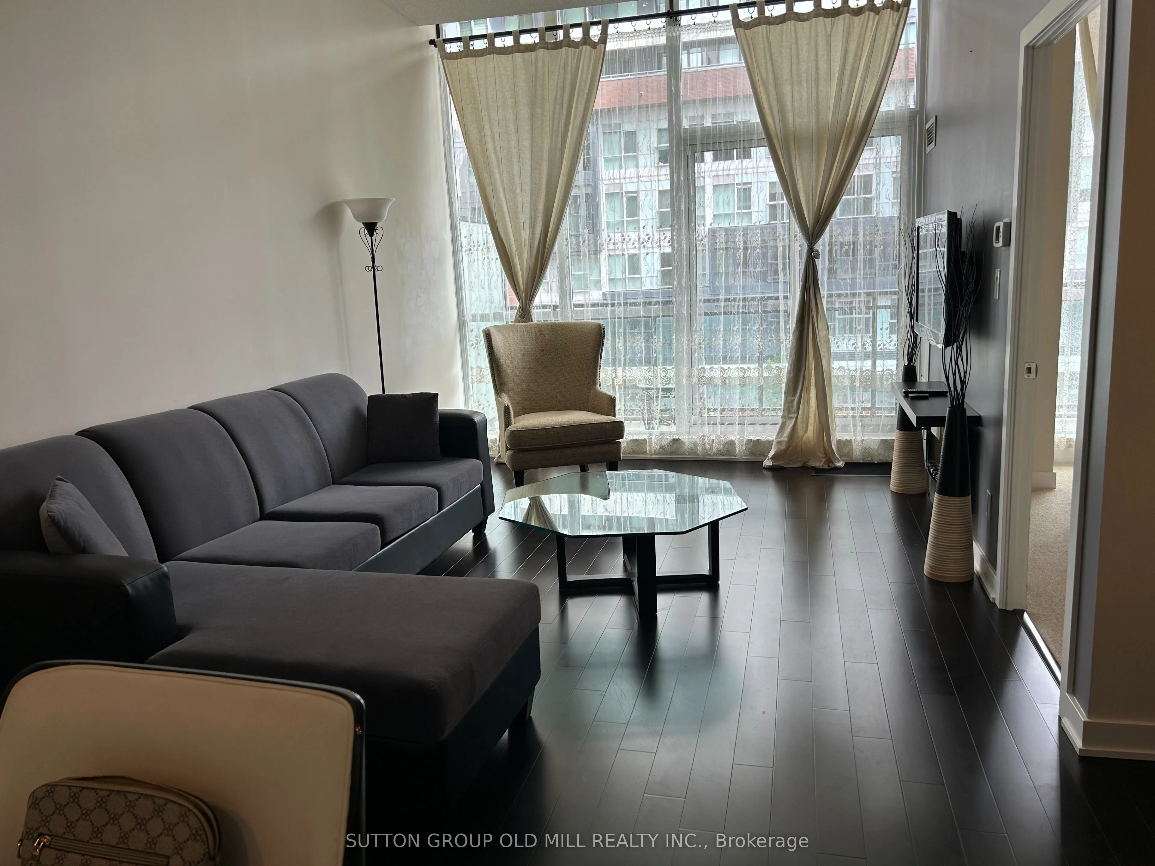 4070 Confederation Parkway, #304