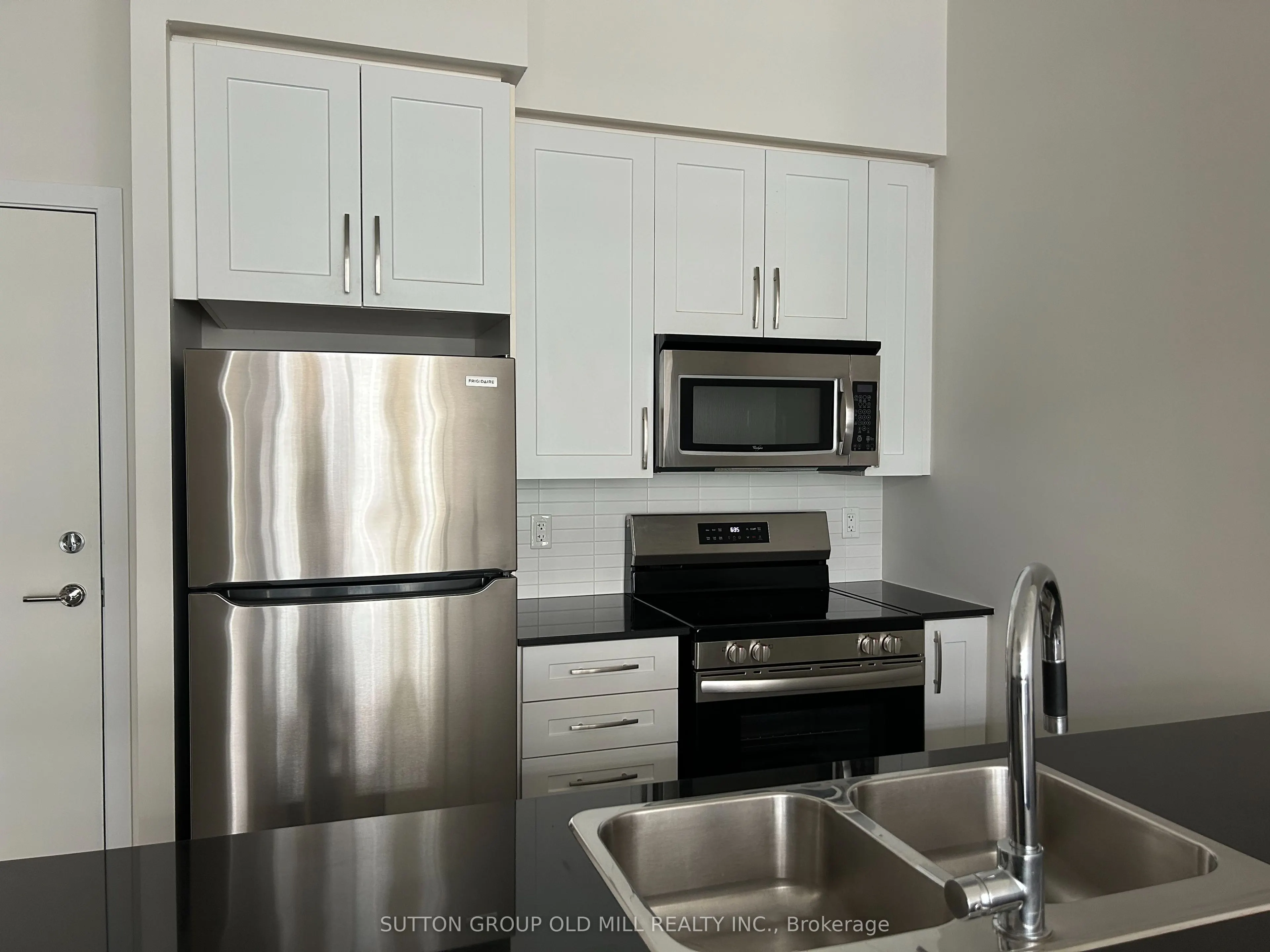 4070 Confederation Parkway, #304