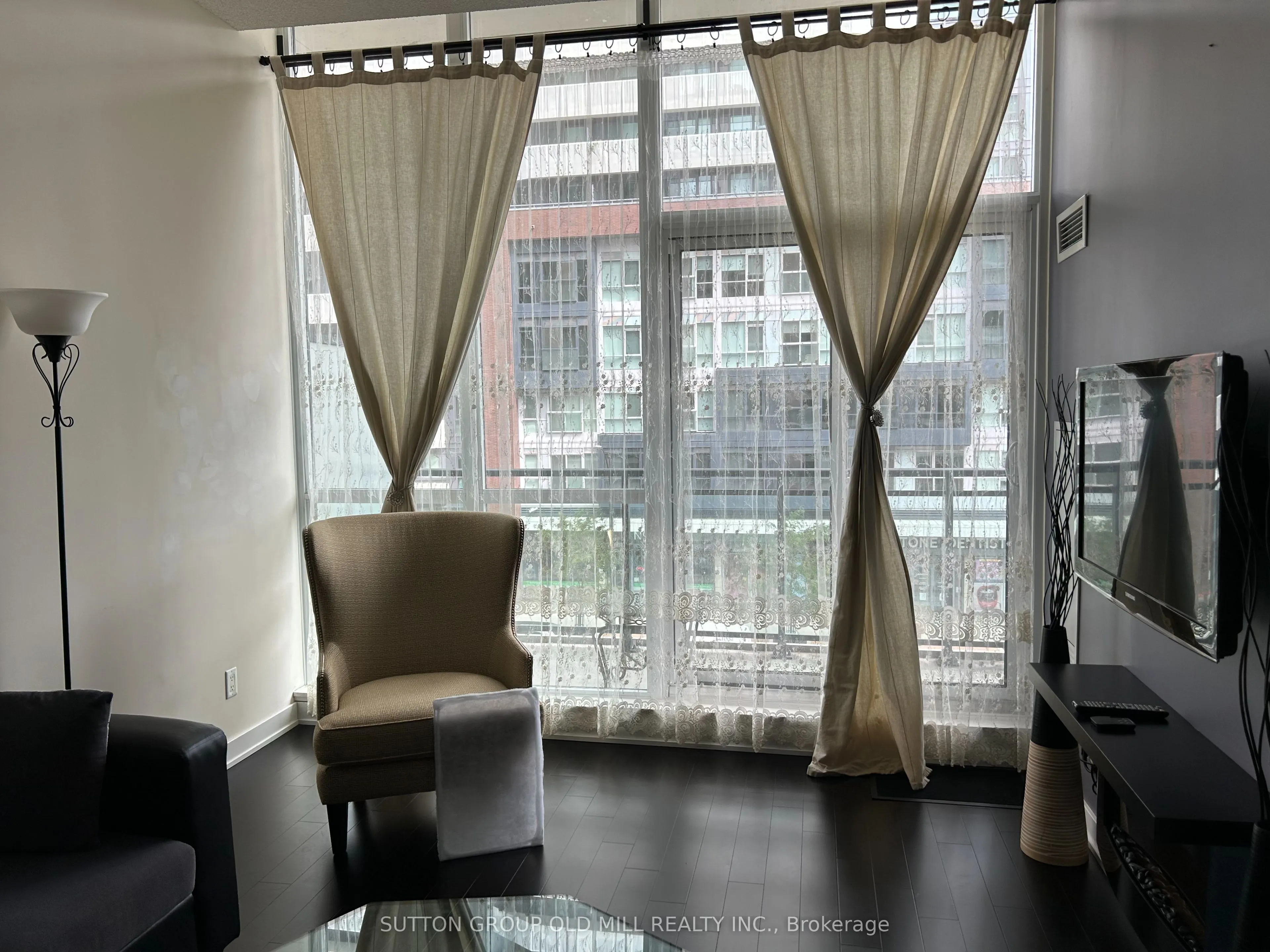 4070 Confederation Parkway, #304