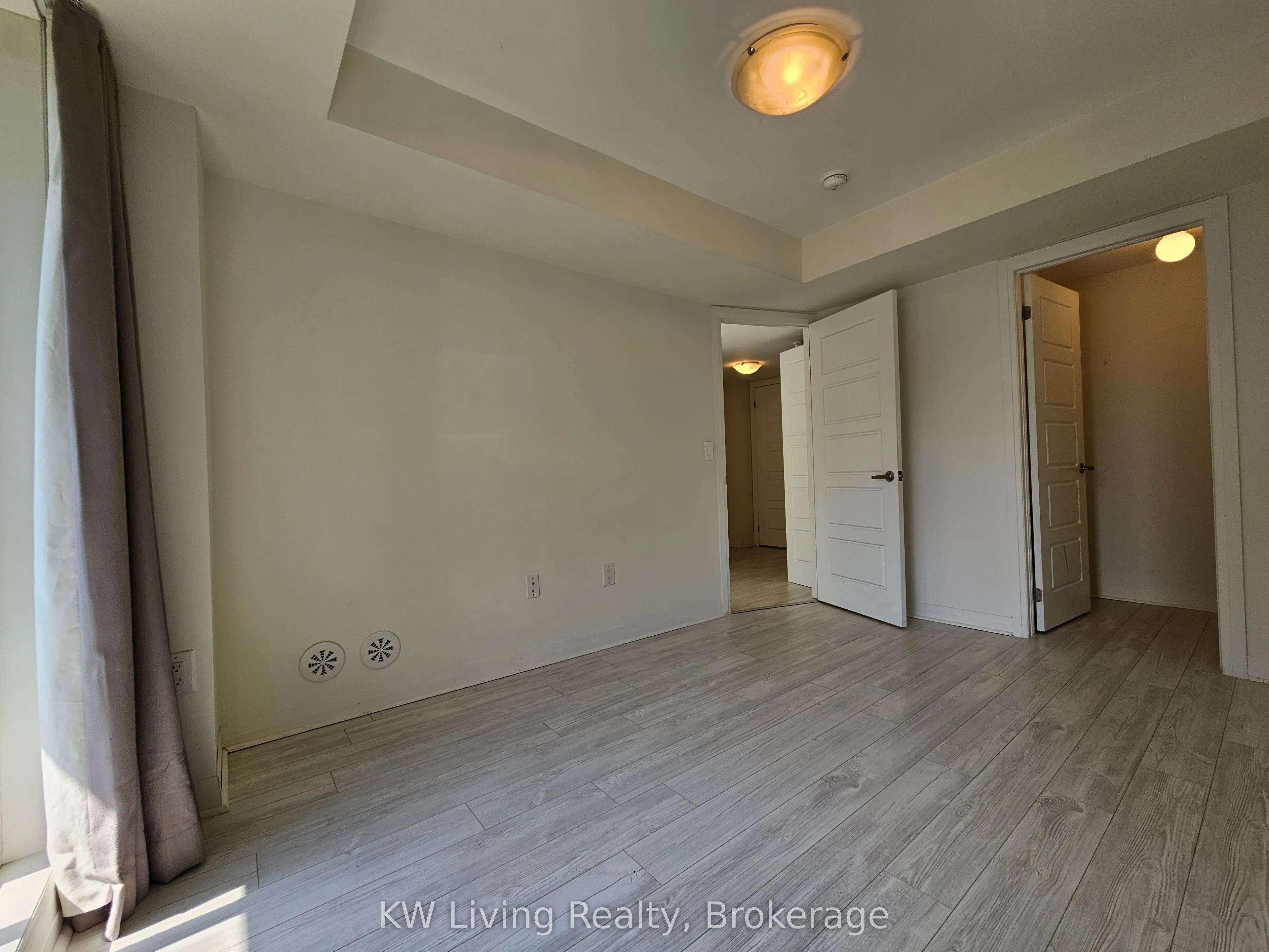 142 William Duncan Road, #14