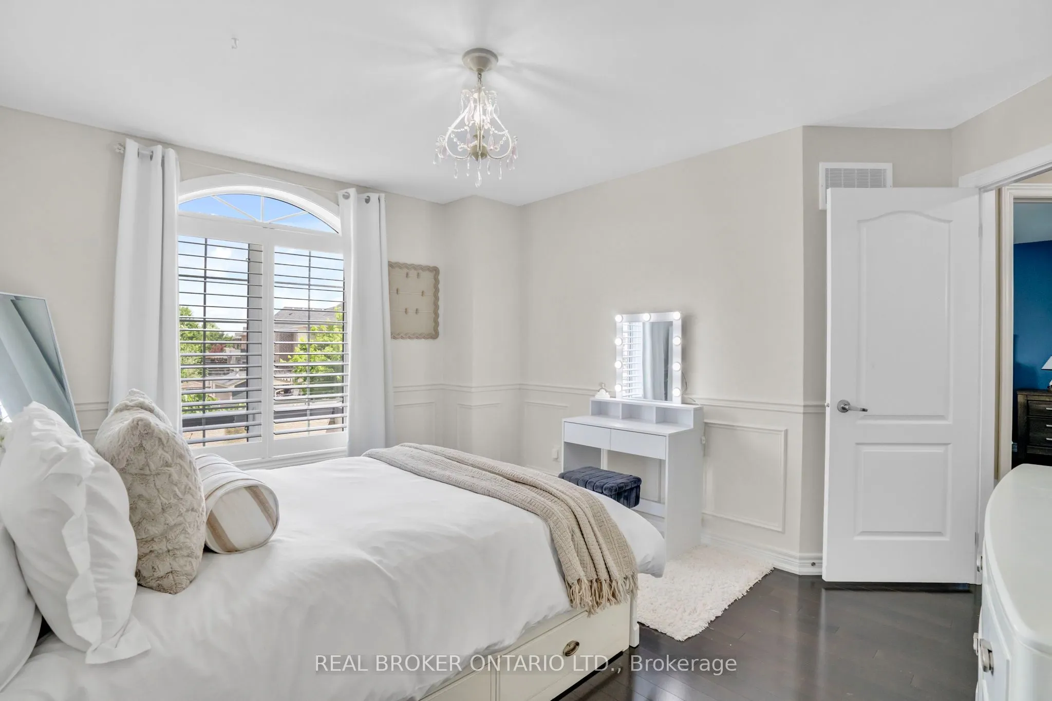 6 Silver Pond Drive