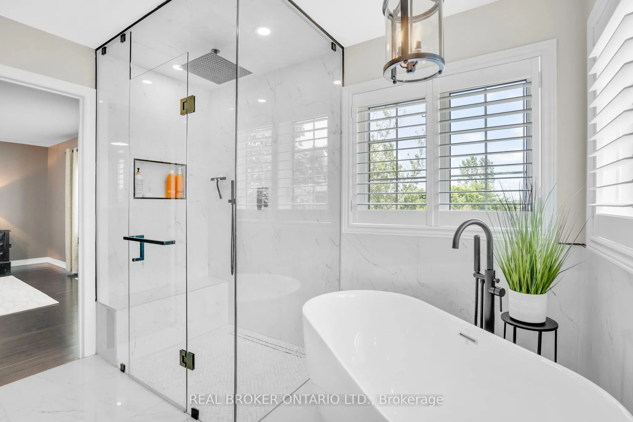 6 Silver Pond Drive