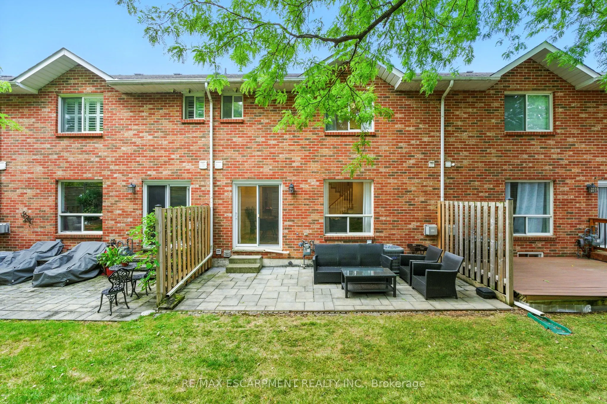 2252 Walkers Line, #4